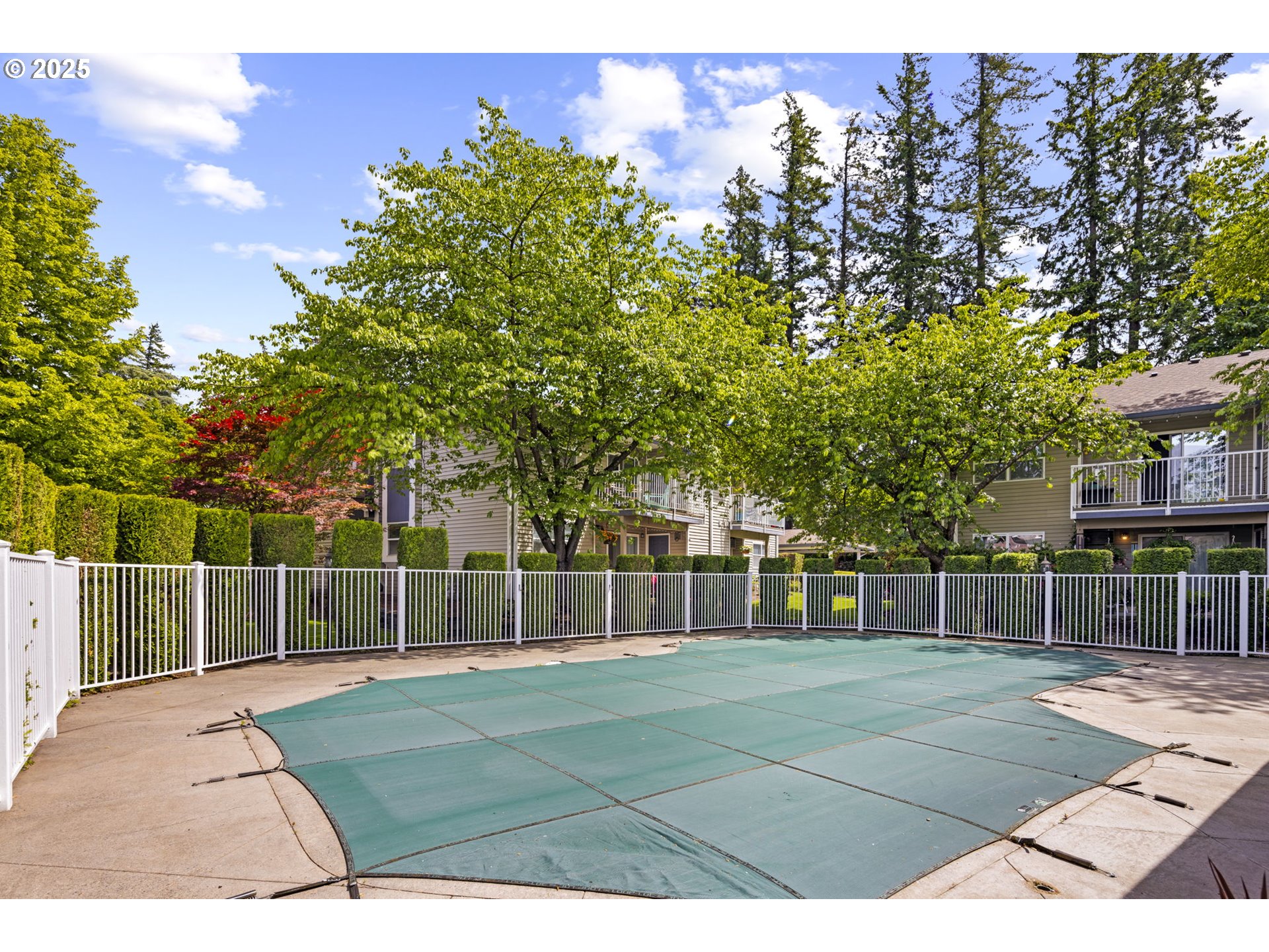 Photo #27: 705618115 Listing: Photo #27