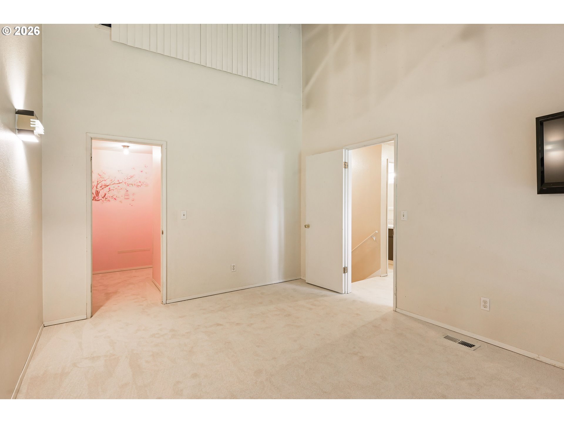 Photo #7: 707020656 Listing: Photo #7