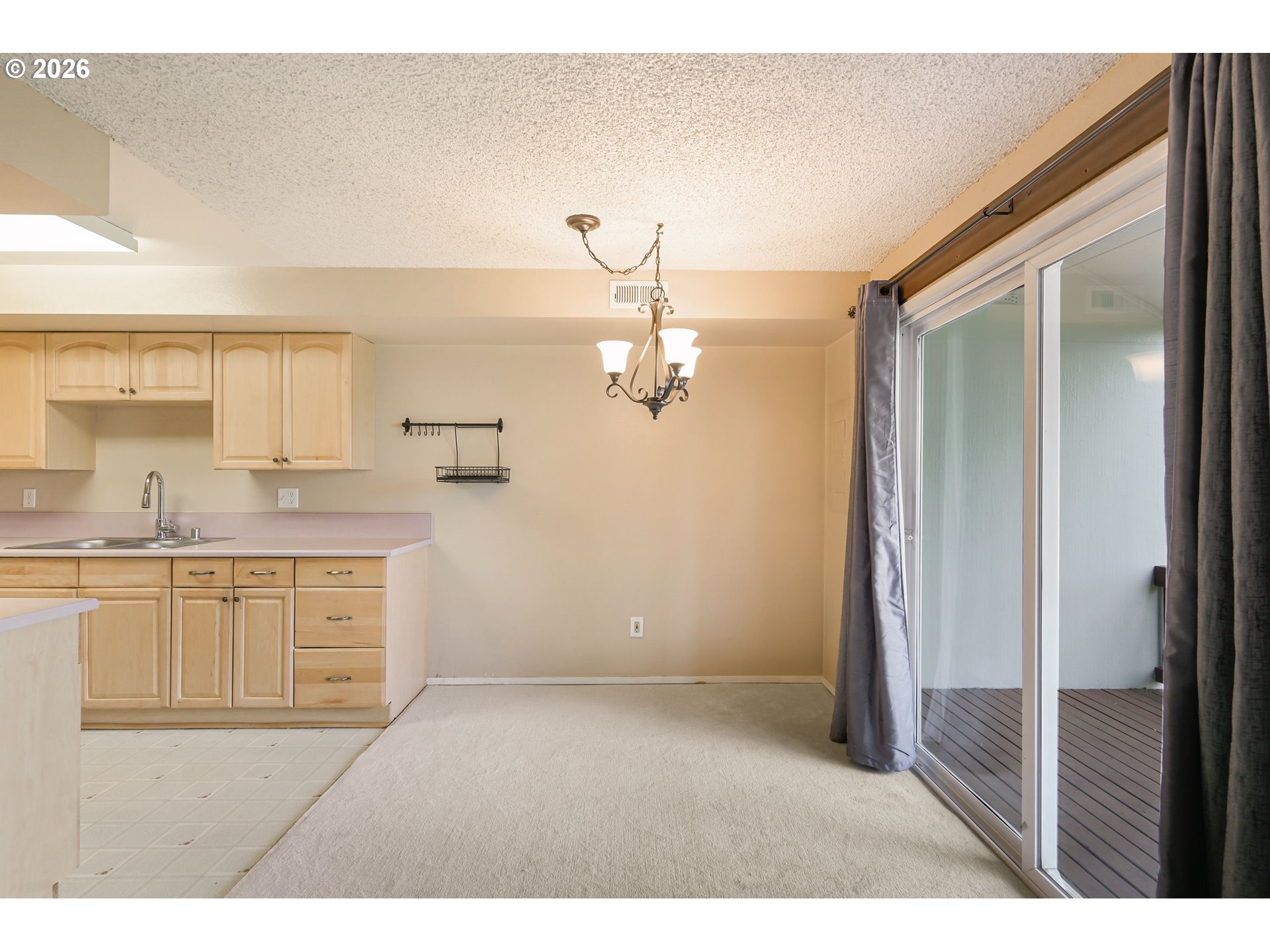 Photo #23: 707020656 Listing: Photo #23