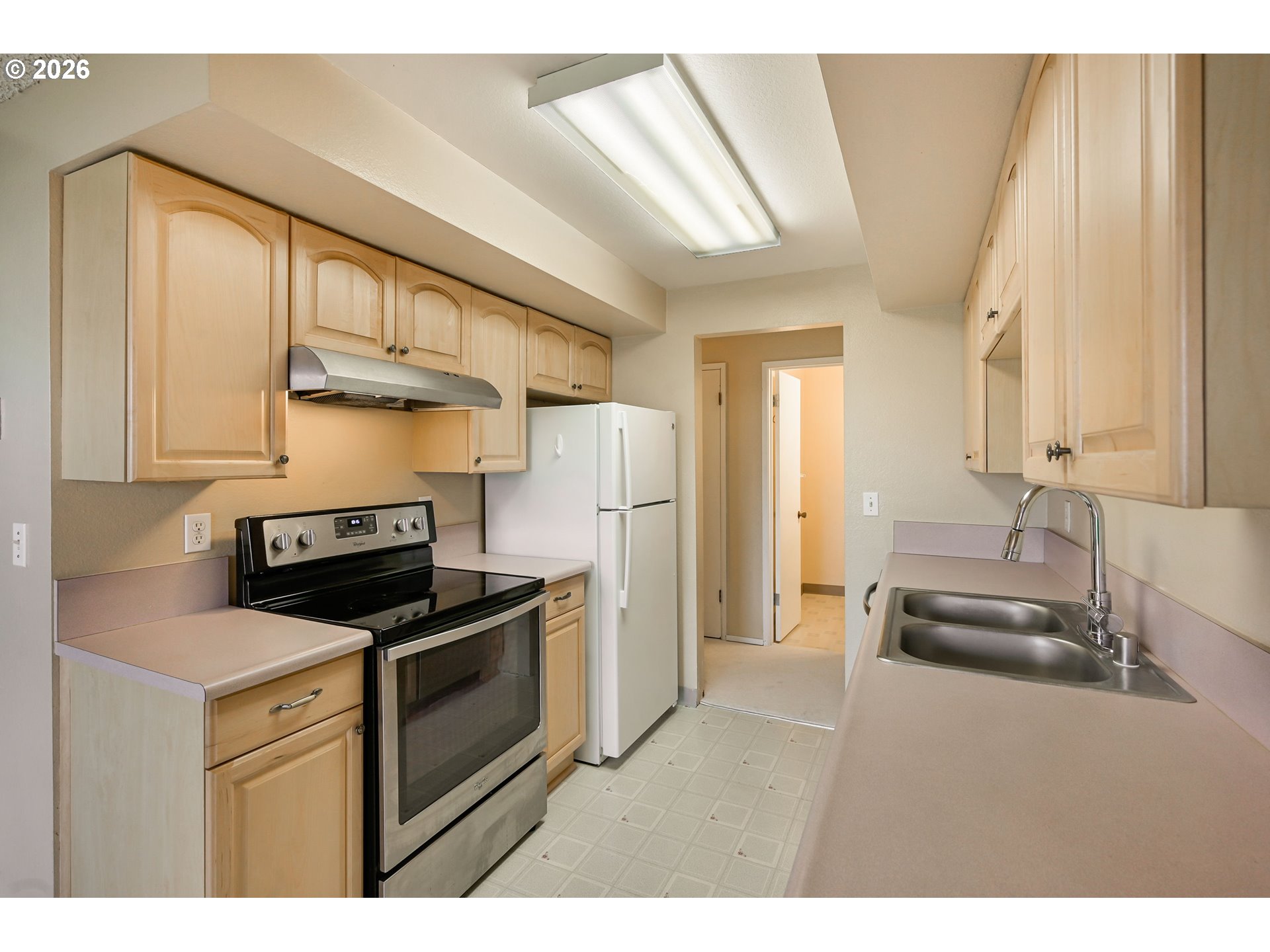 Photo #10: 707020656 Listing: Photo #10