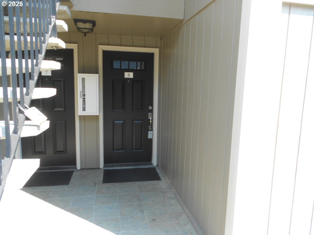 Photo #1: 708186597 Listing: Photo #1