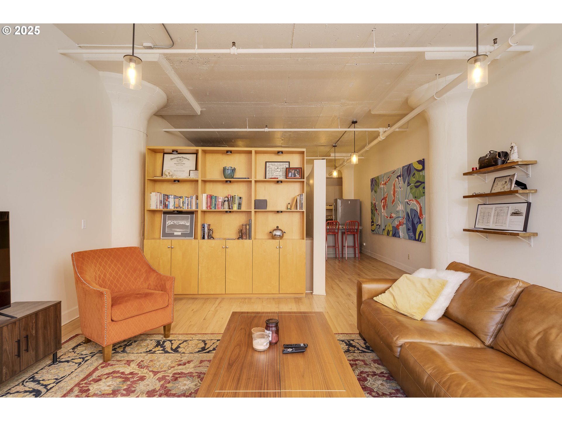 Photo #5: 708559286 Listing: Photo #5