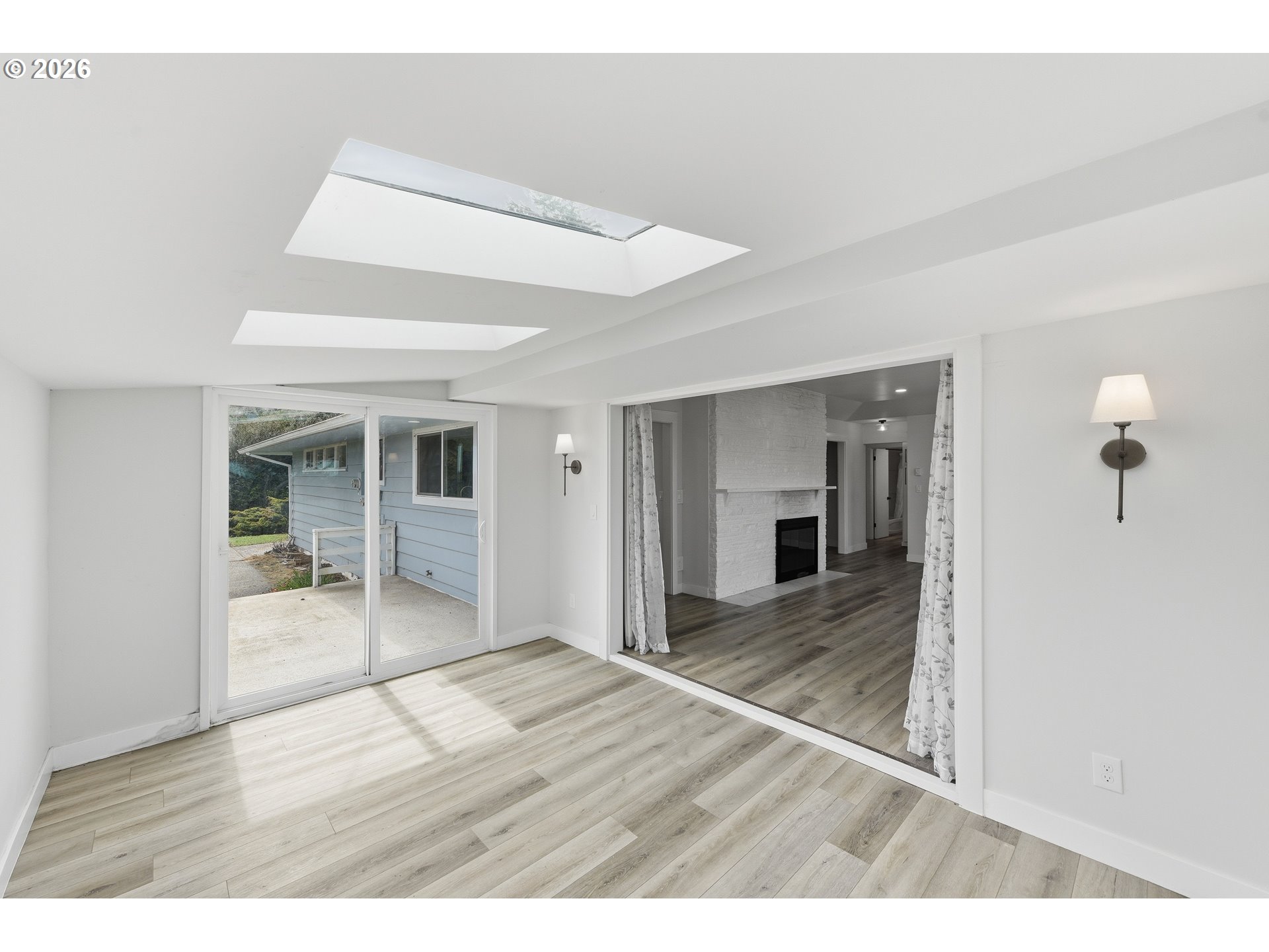 546 W FIR AVE, Coos Bay, OR, 97420