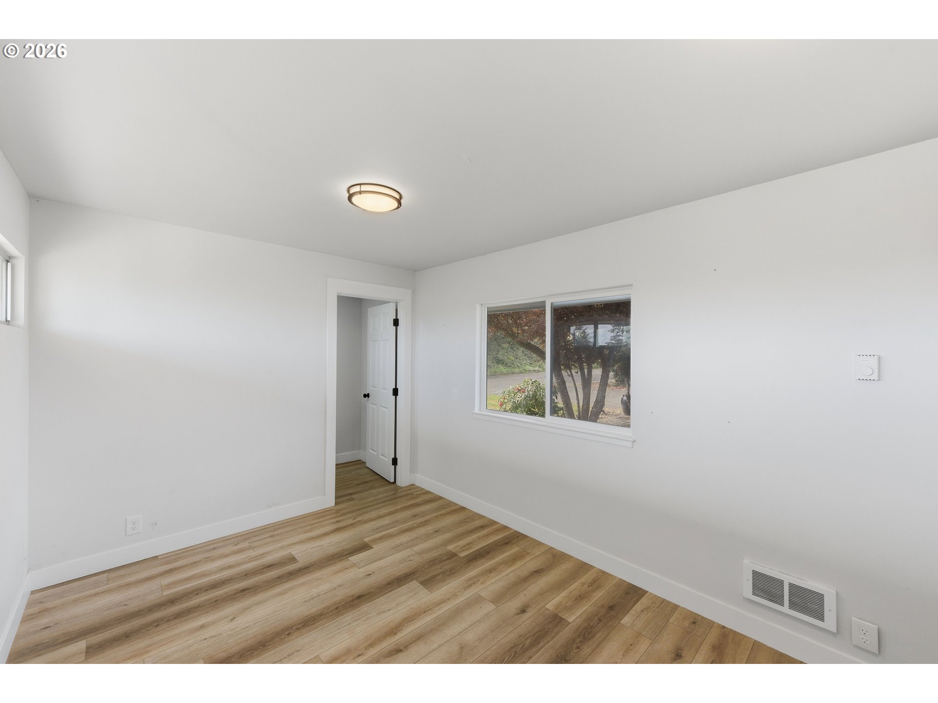 546 W FIR AVE, Coos Bay, OR, 97420