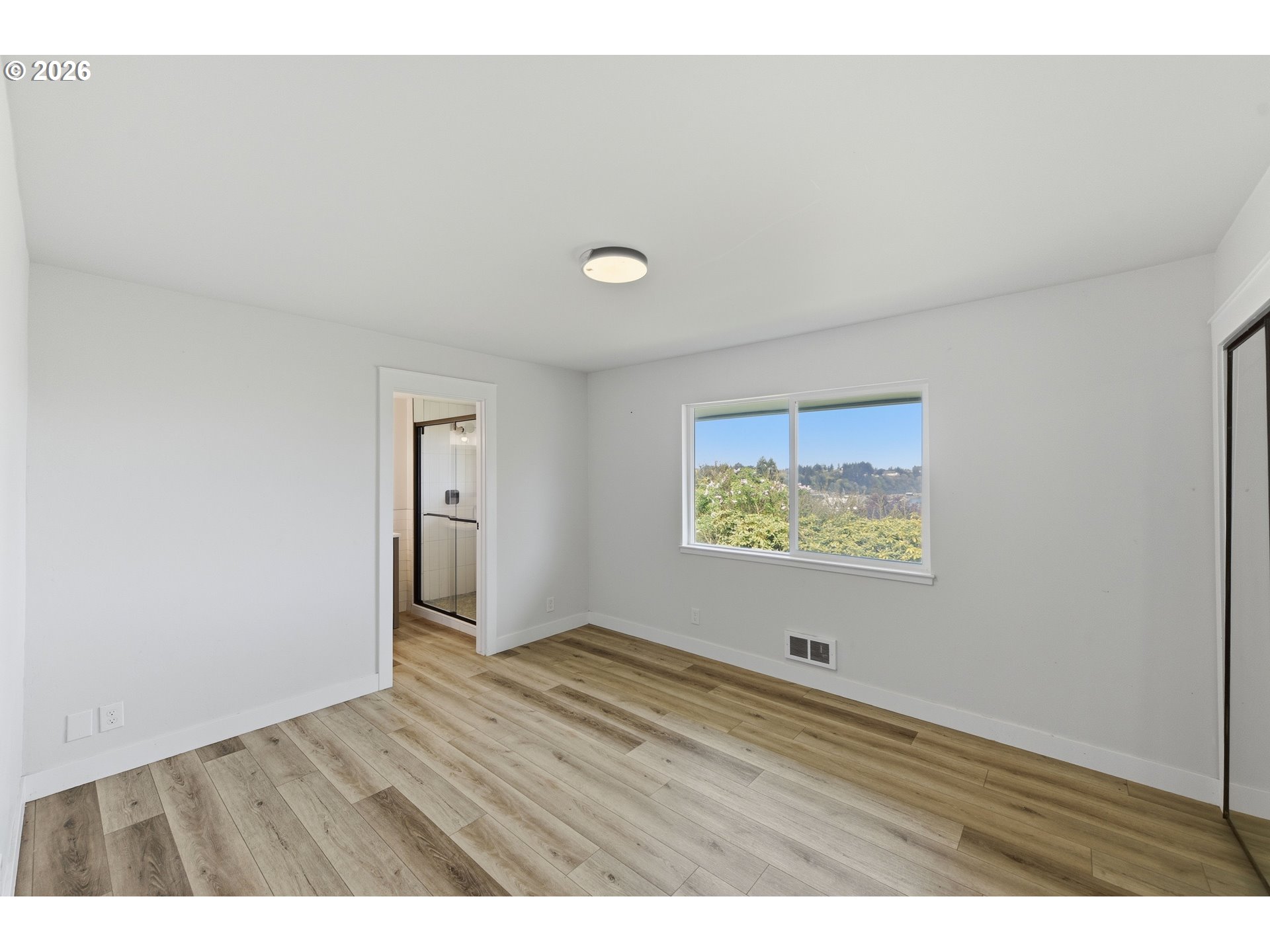 546 W FIR AVE, Coos Bay, OR, 97420