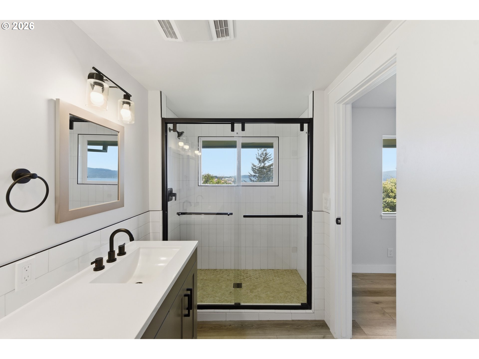 546 W FIR AVE, Coos Bay, OR, 97420