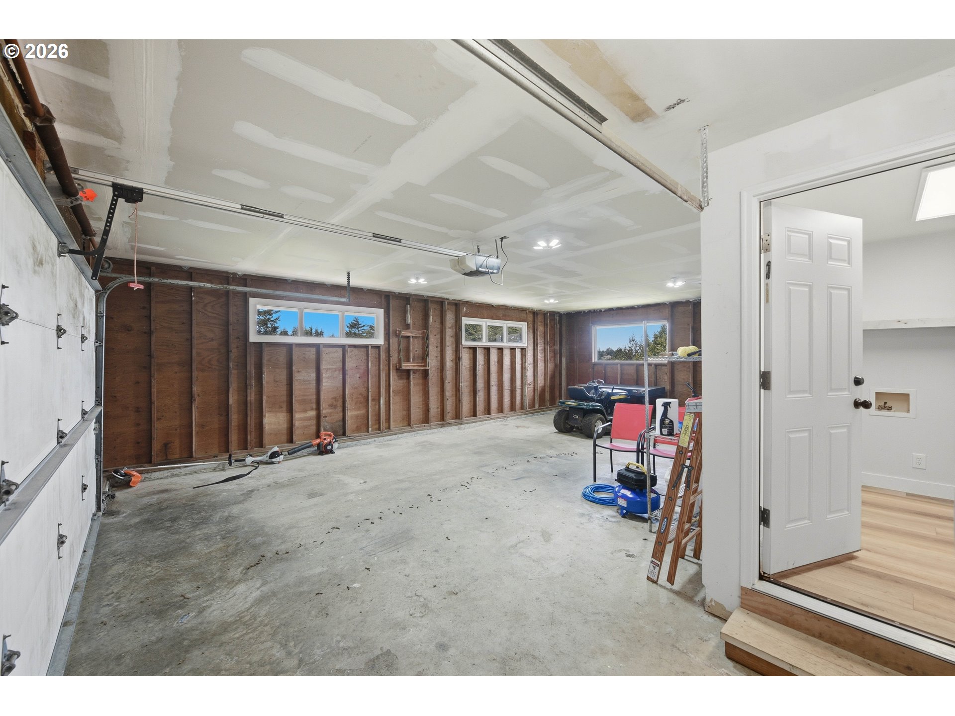 546 W FIR AVE, Coos Bay, OR, 97420