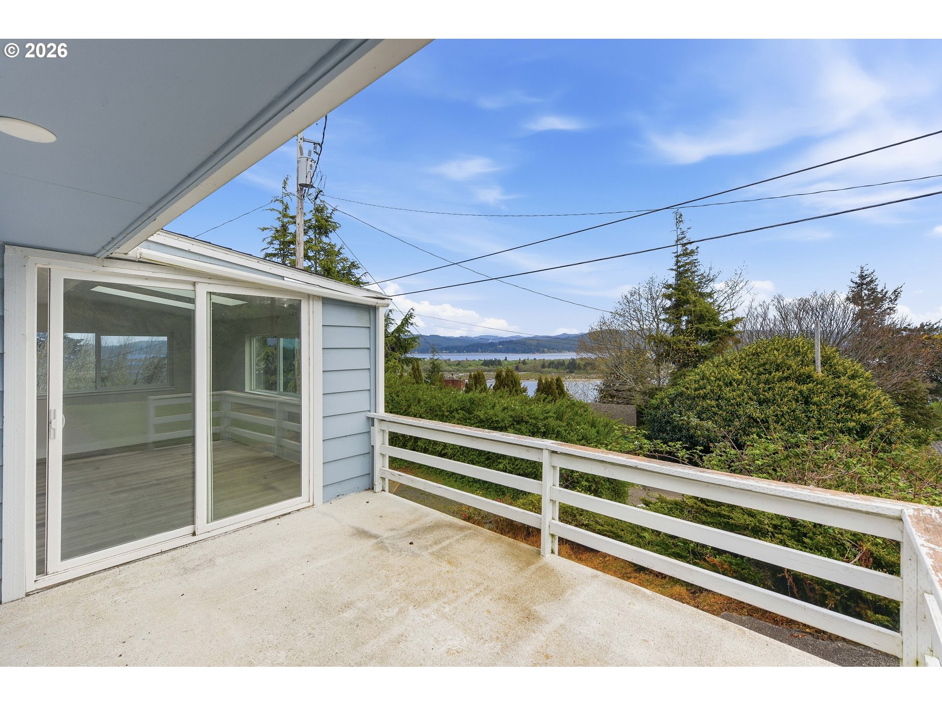 546 W FIR AVE, Coos Bay, OR, 97420