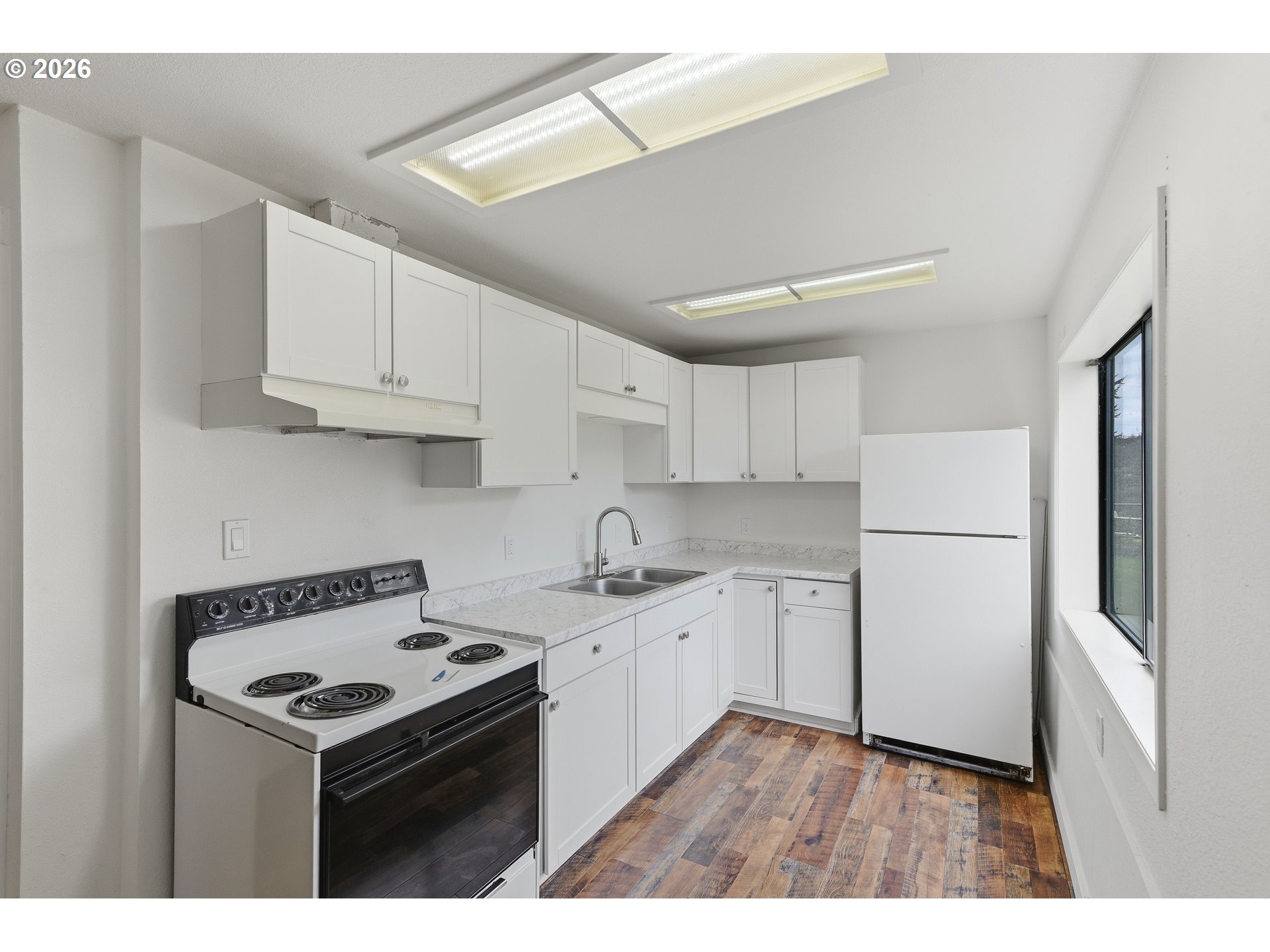 546 W FIR AVE, Coos Bay, OR, 97420