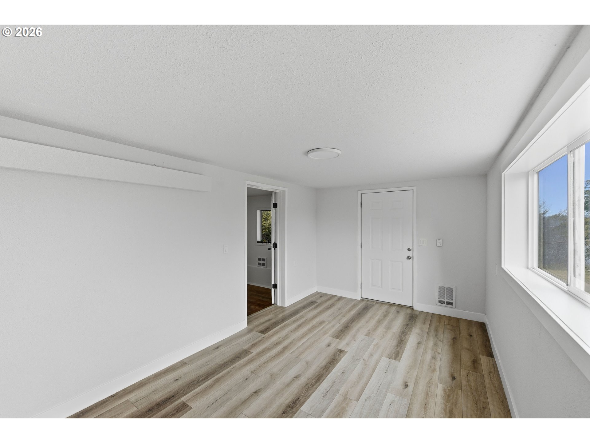 546 W FIR AVE, Coos Bay, OR, 97420