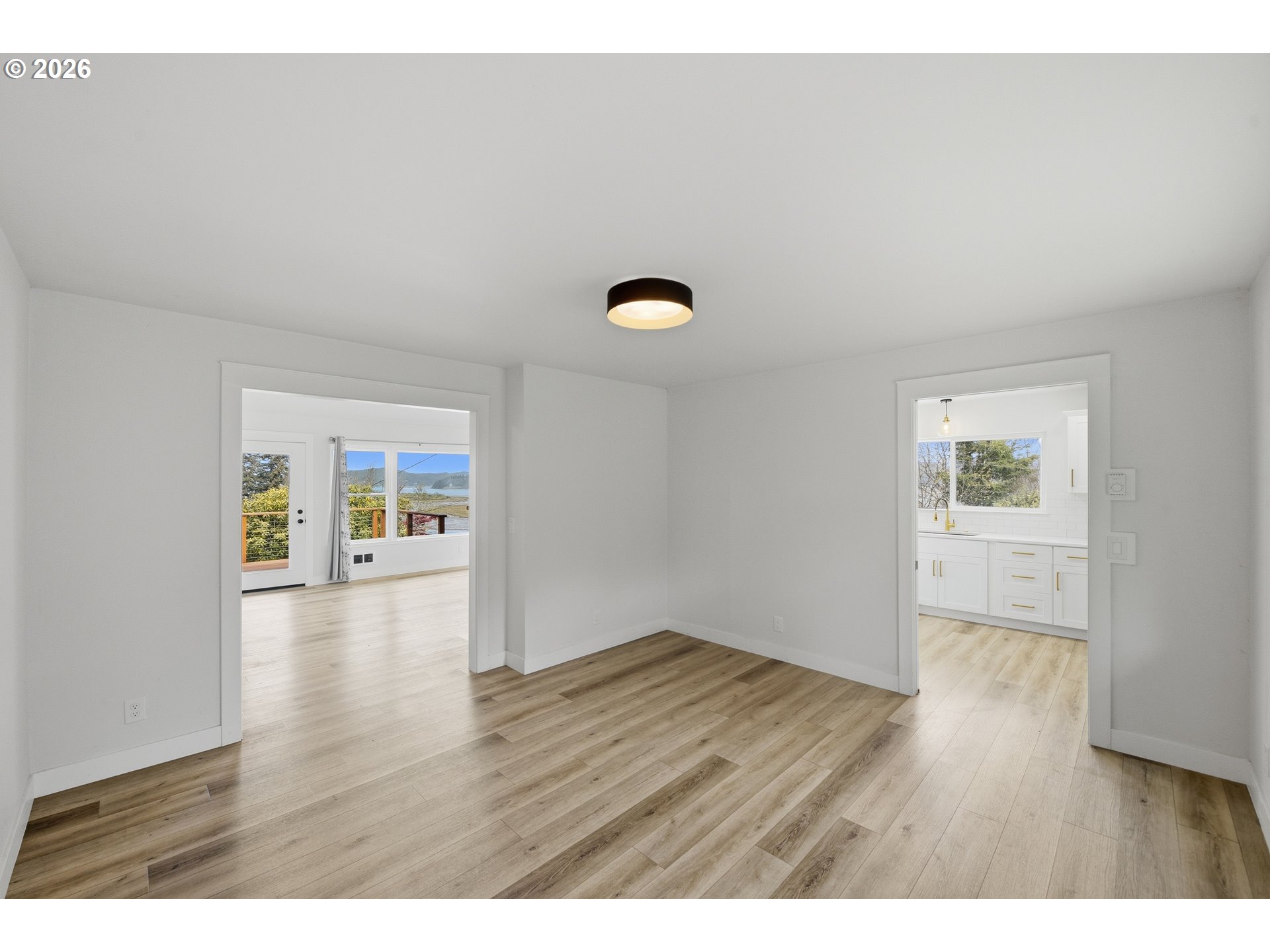 546 W FIR AVE, Coos Bay, OR, 97420