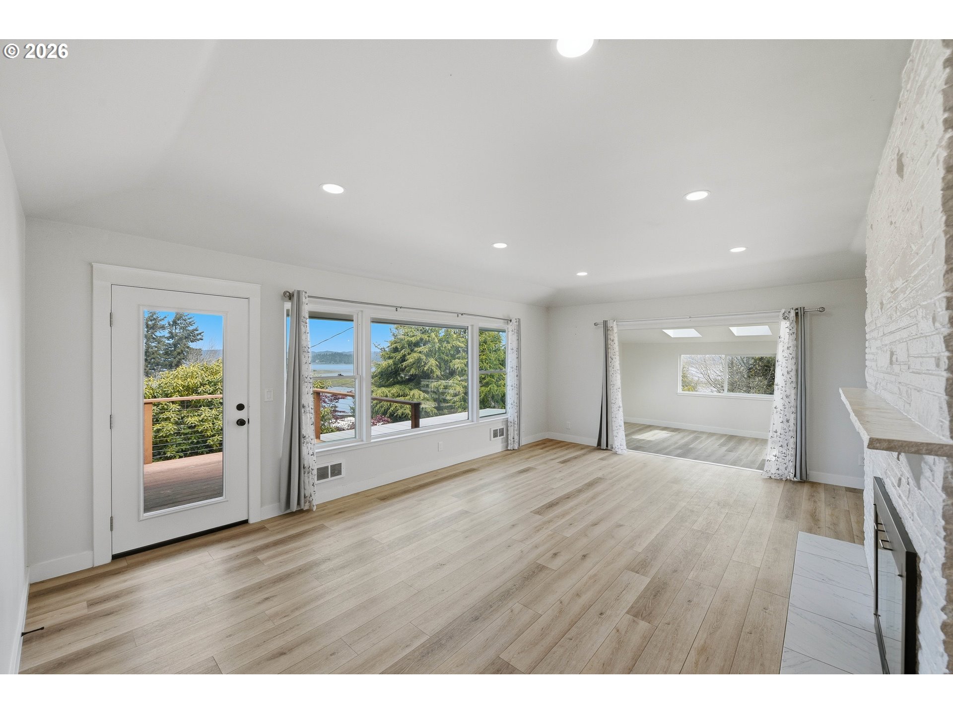 546 W FIR AVE, Coos Bay, OR, 97420