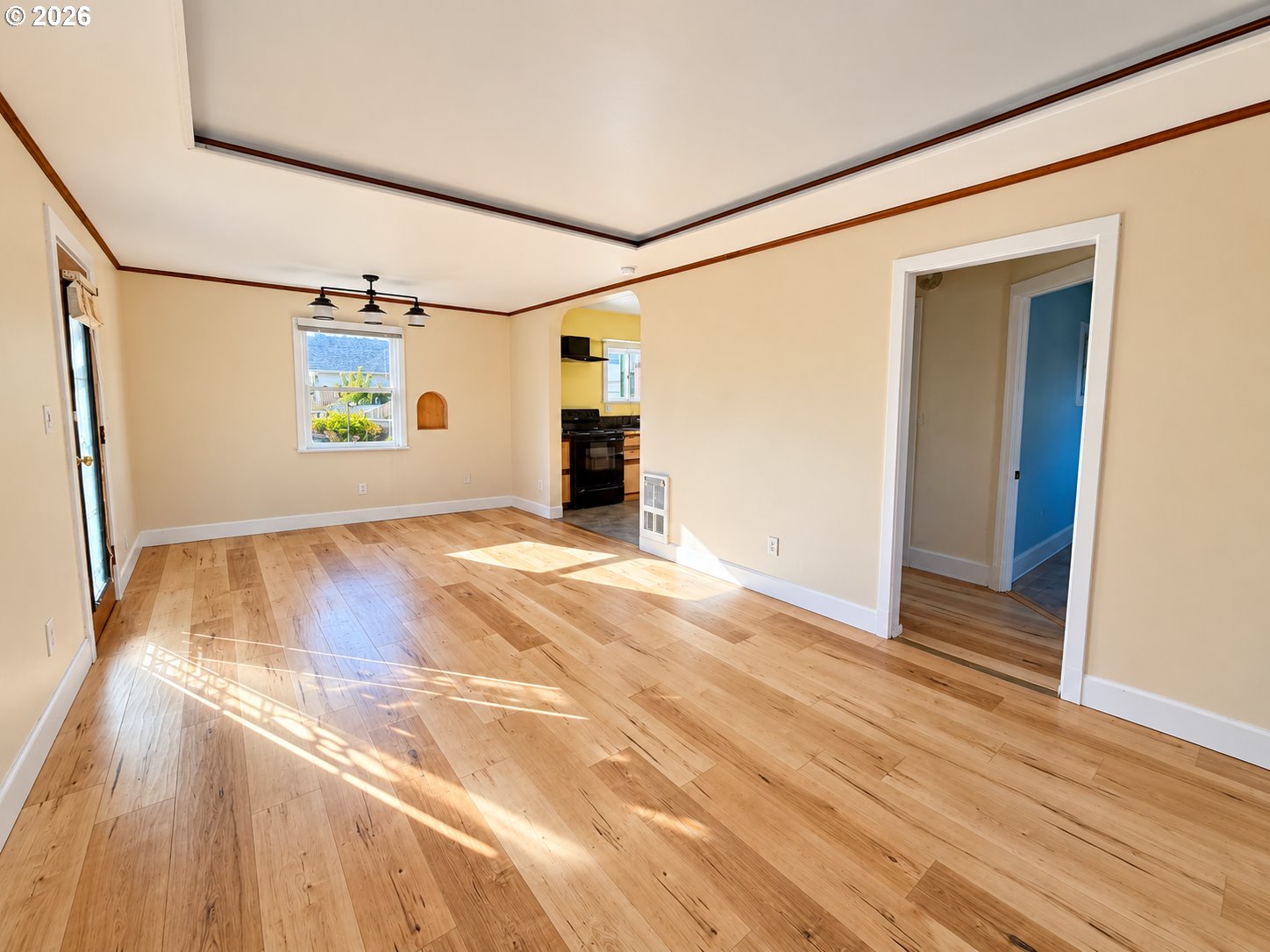 Property photo 5 of 28