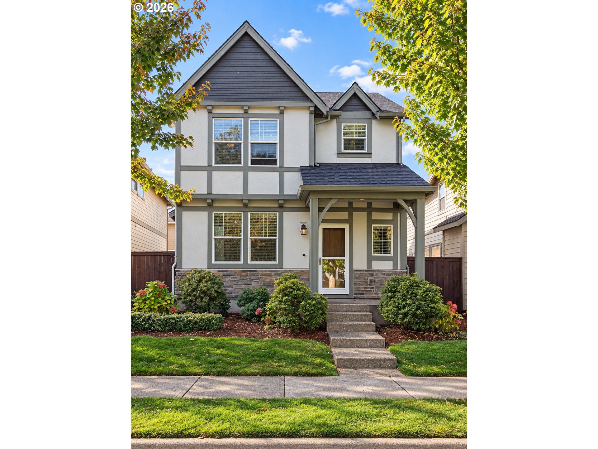 323 SW 203rd Ter