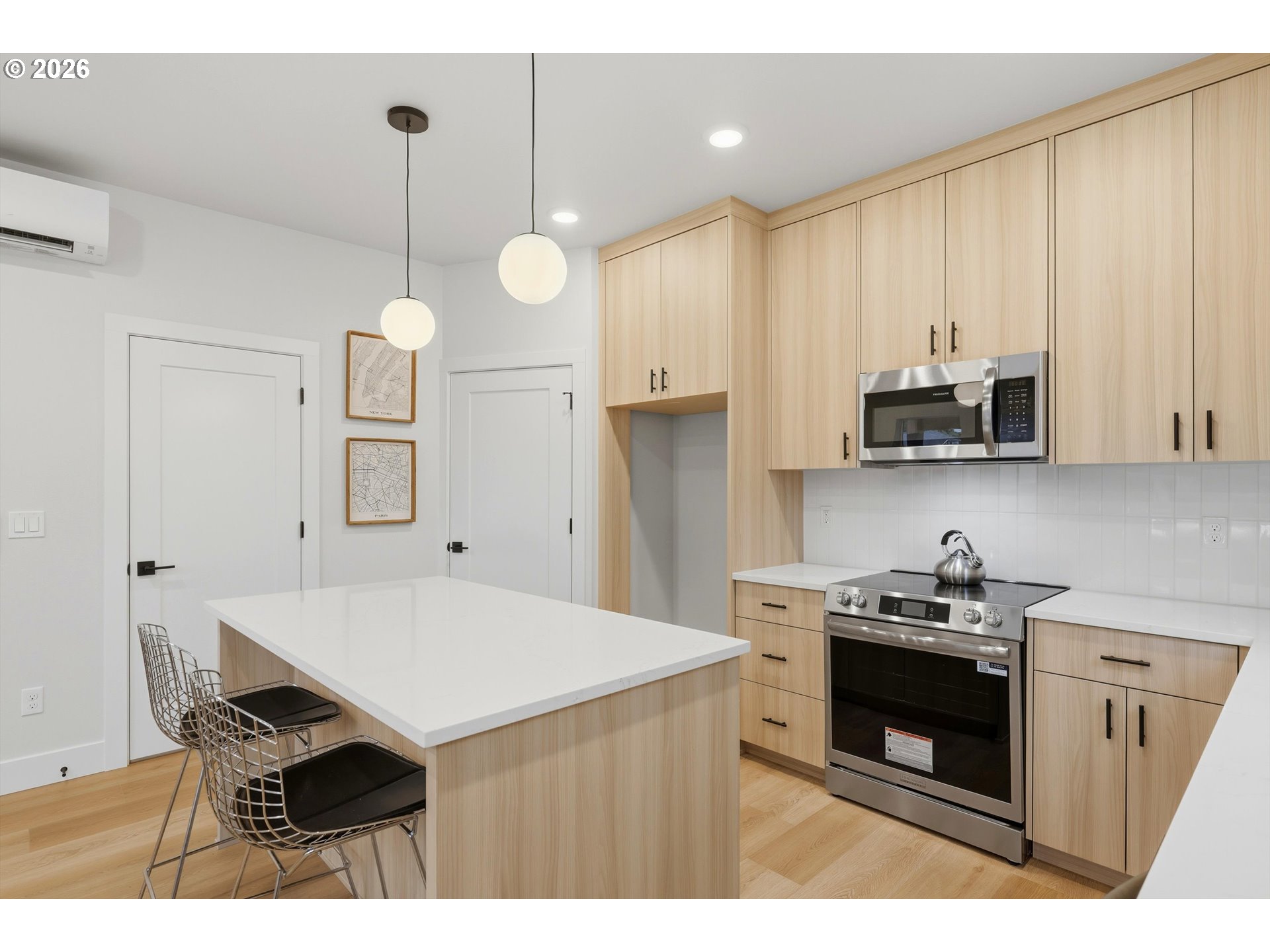 Photo #11: 709258523 Listing: Photo #11