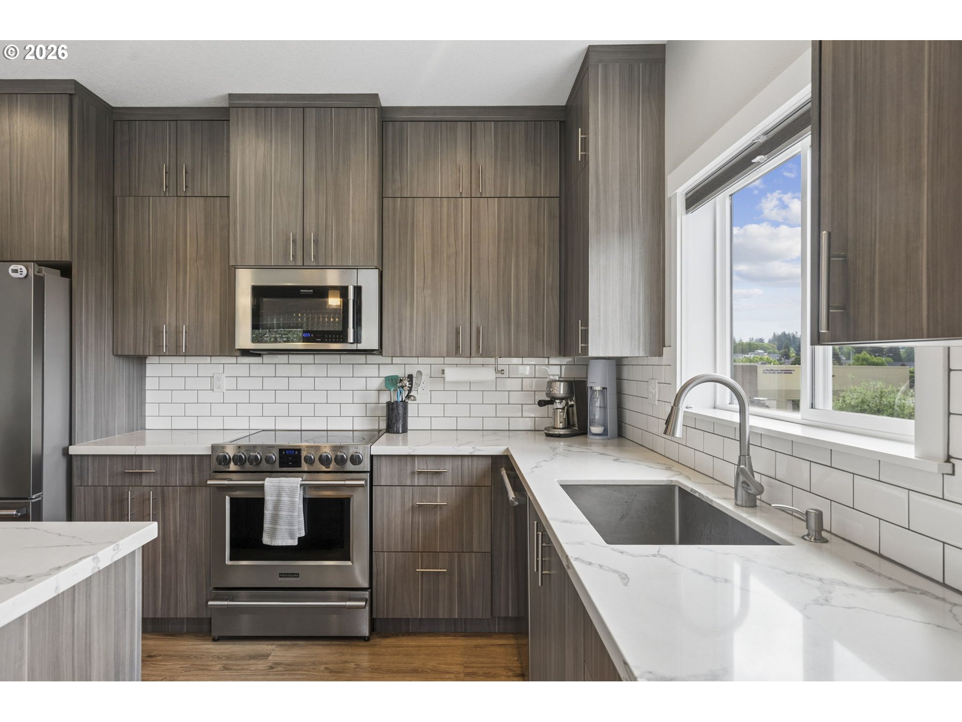 Photo #17: 709543562 Listing: Photo #17