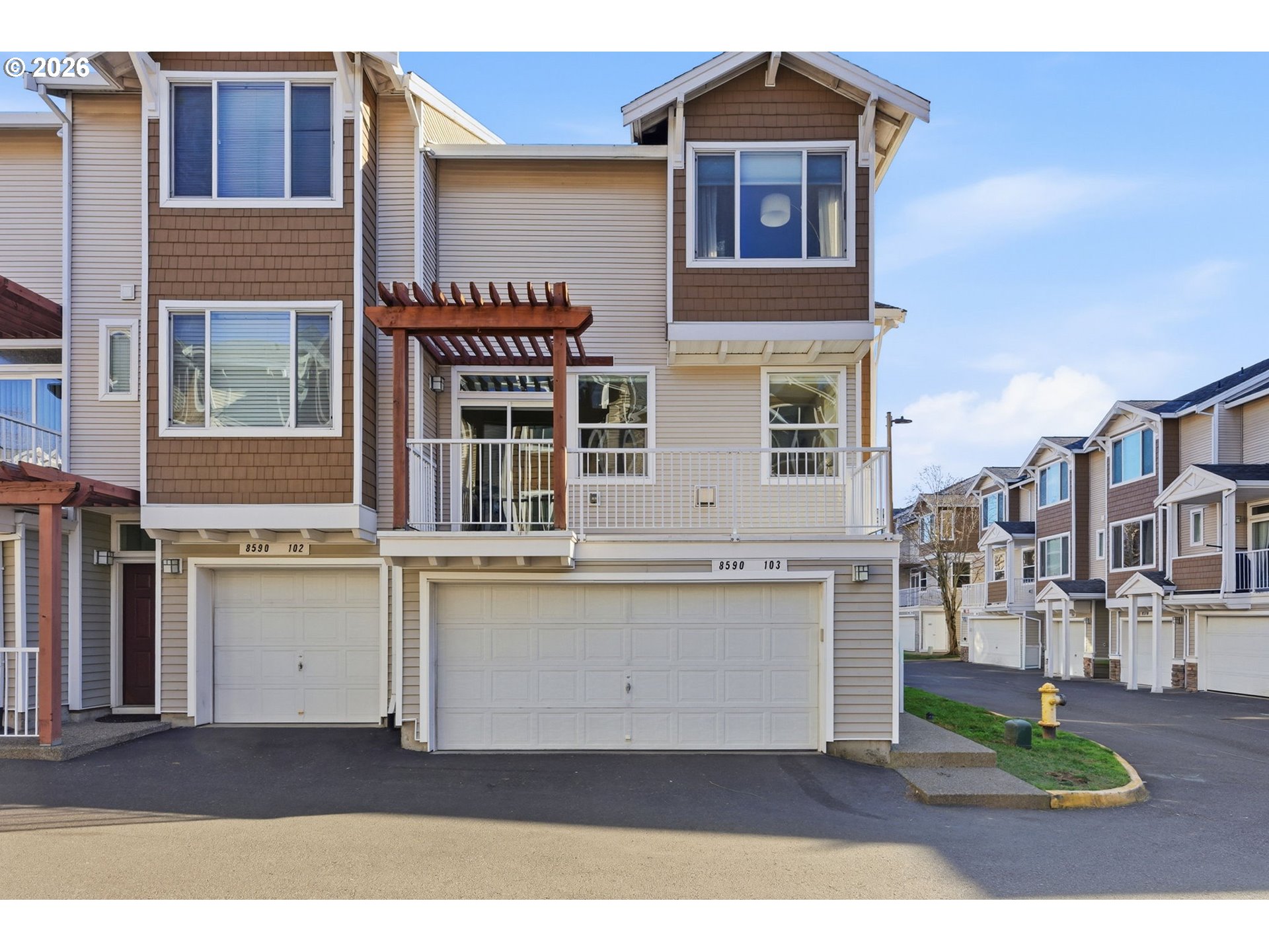 Photo #2: 709655056 Listing: Photo #2