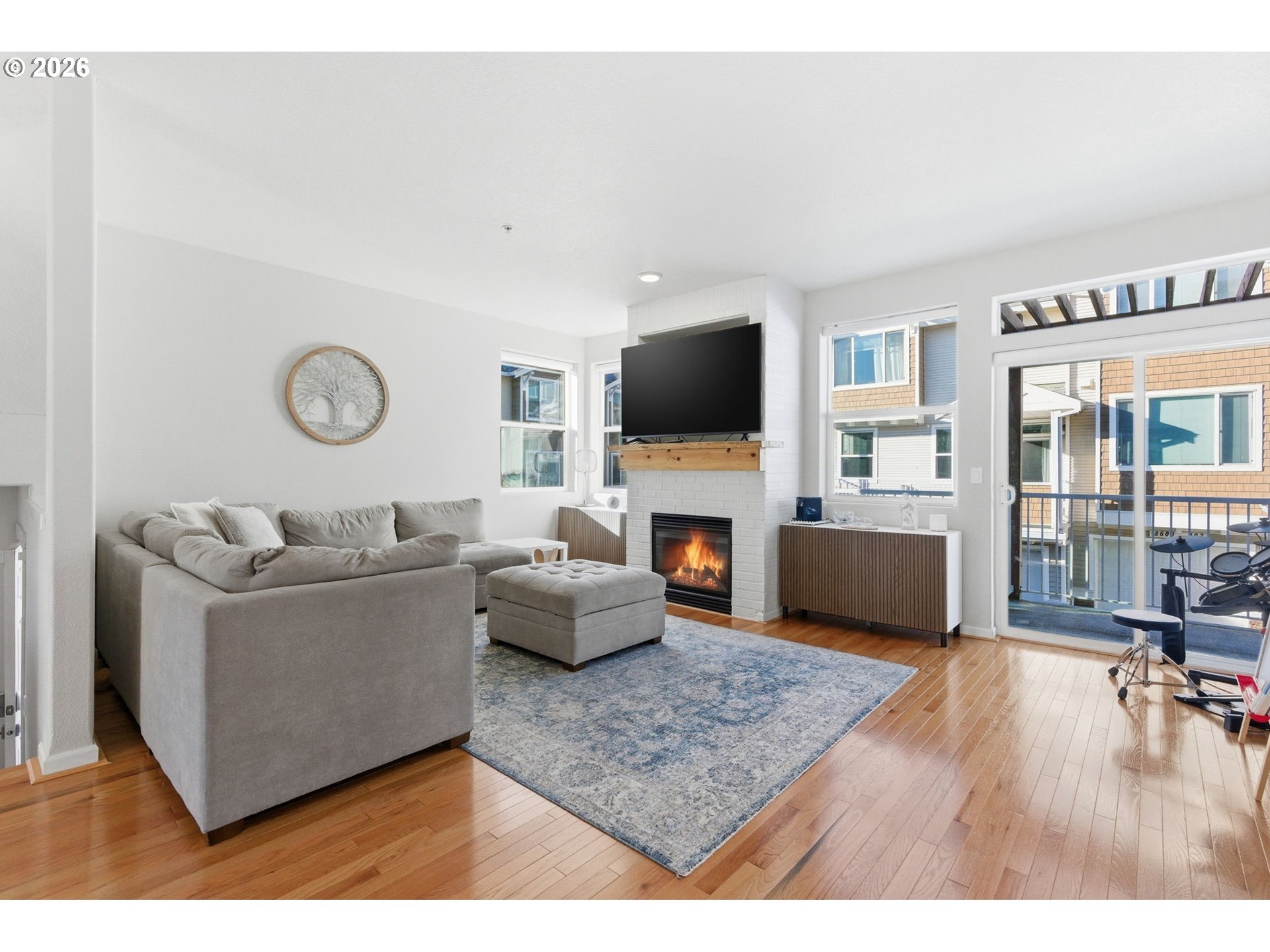 Photo #6: 709655056 Listing: Photo #6