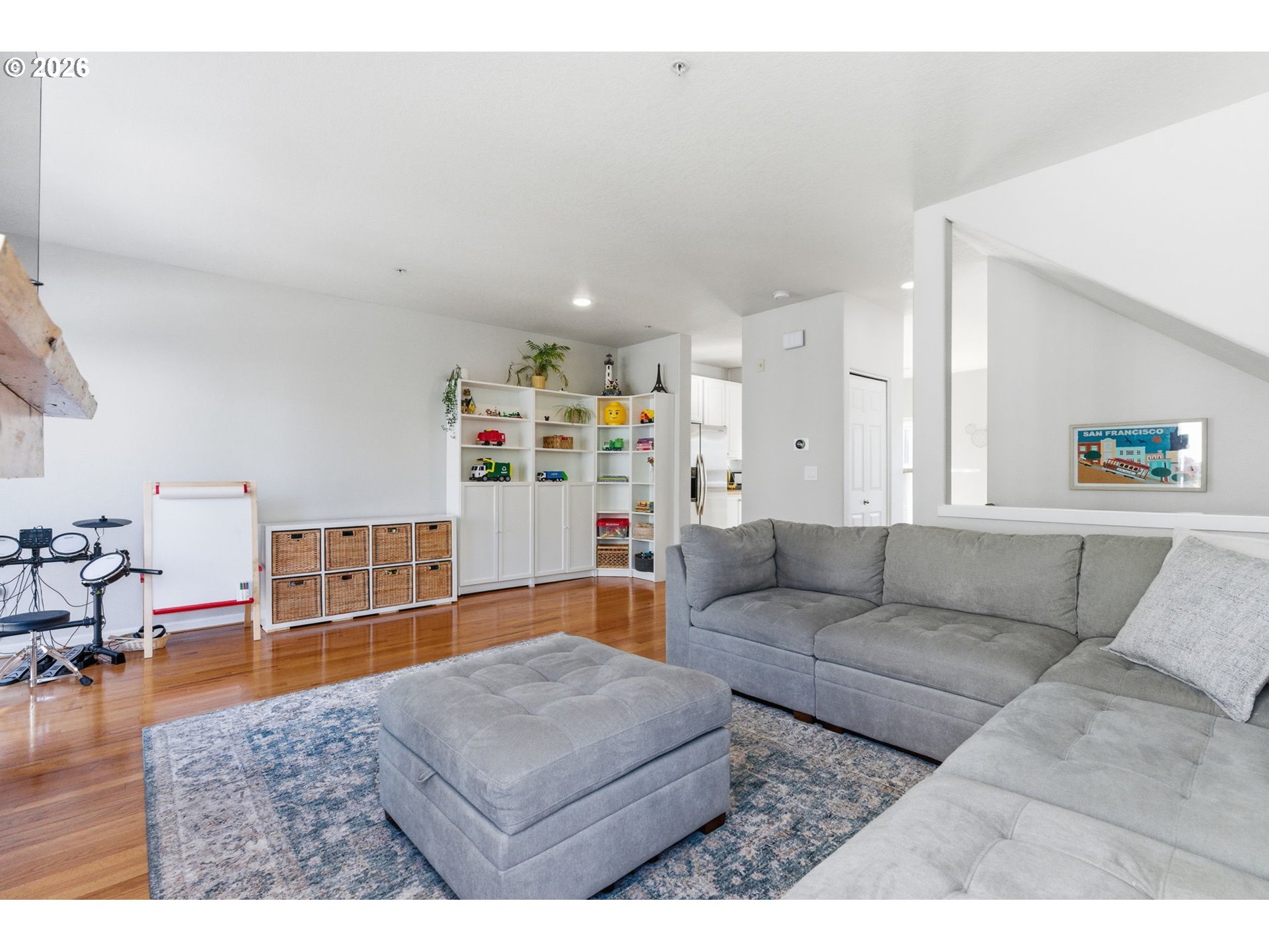 Photo #5: 709655056 Listing: Photo #5