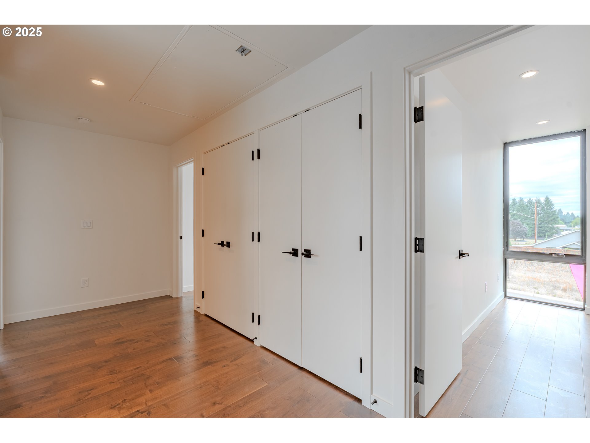 Photo #17: 710603924 Listing: Photo #17