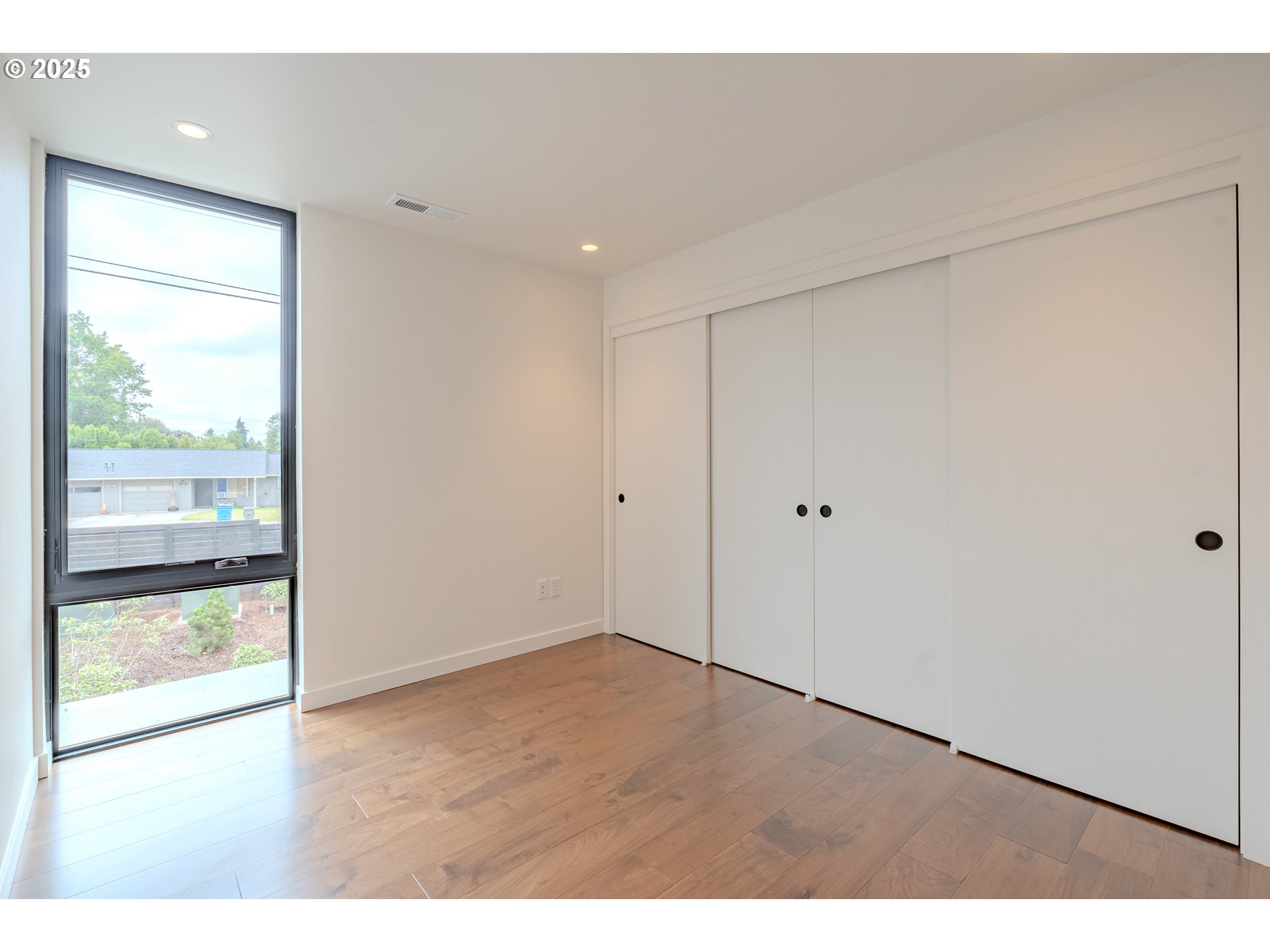 Photo #20: 710603924 Listing: Photo #20