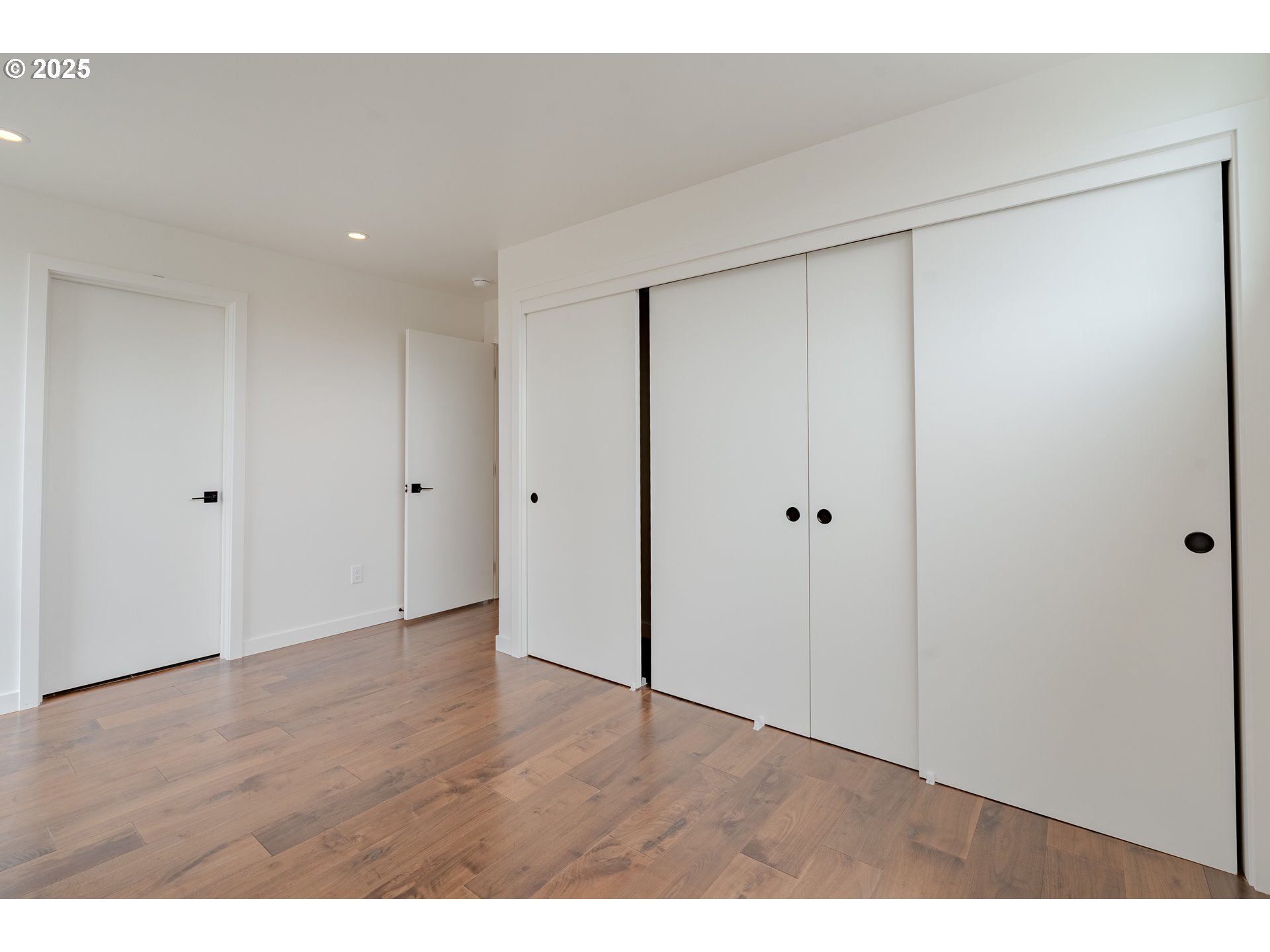 Photo #21: 710603924 Listing: Photo #21