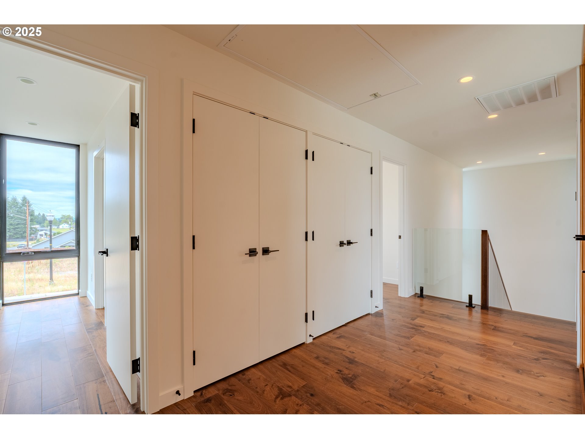 Photo #22: 710603924 Listing: Photo #22