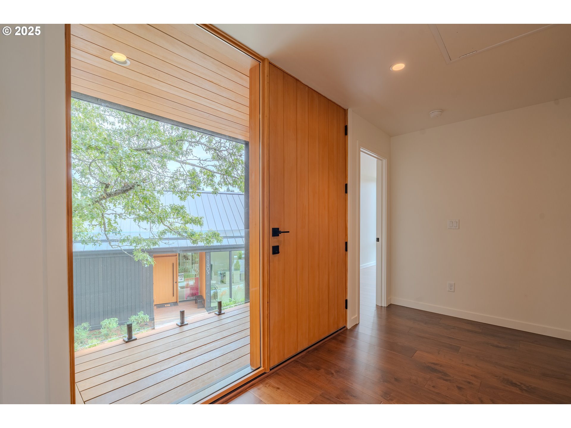 Photo #24: 710603924 Listing: Photo #24