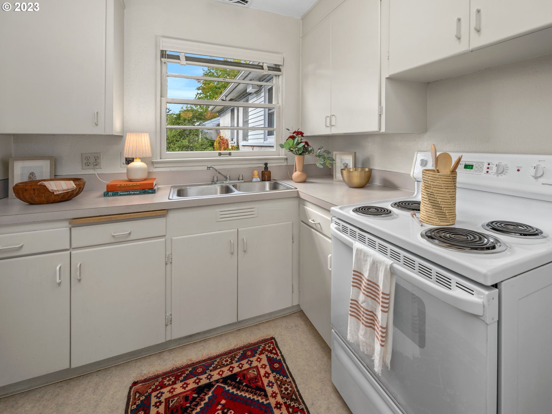 Photo #17: 710759341 Listing: Photo #17