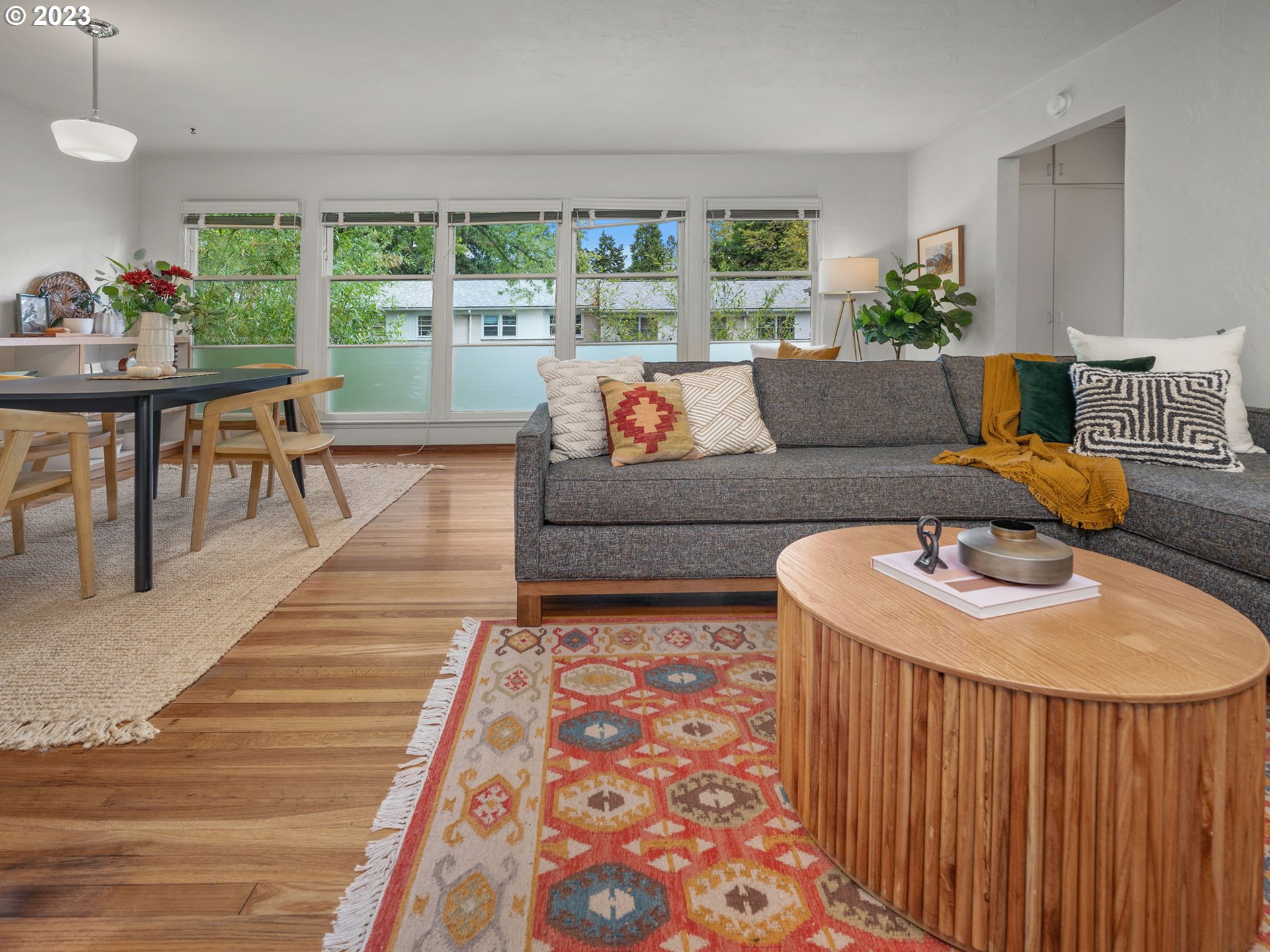 Photo #2: 710759341 Listing: Photo #2