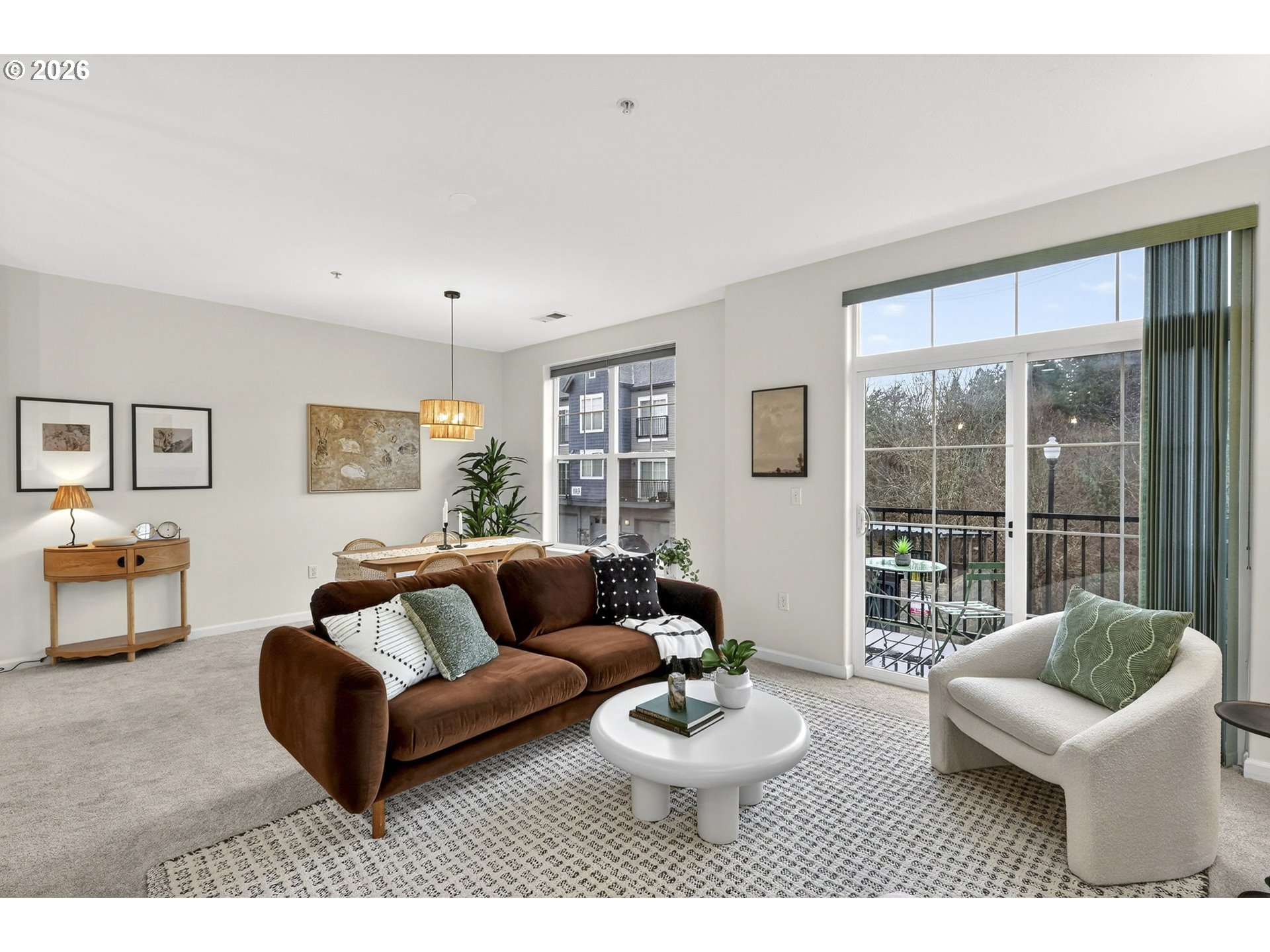 Photo #5: 710989275 Listing: Photo #5