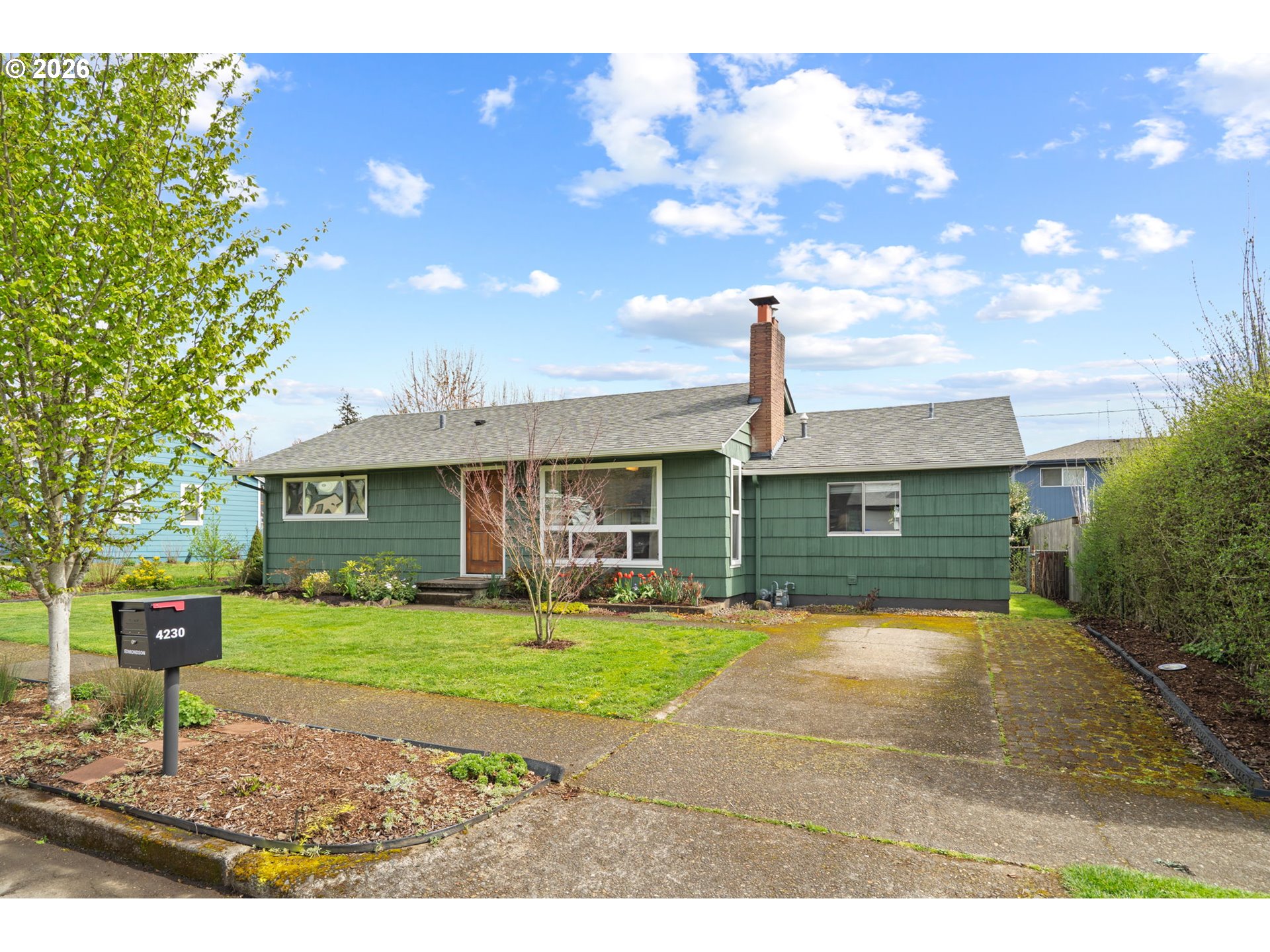 8822 SE KNAPP ST, Portland, OR, 97266