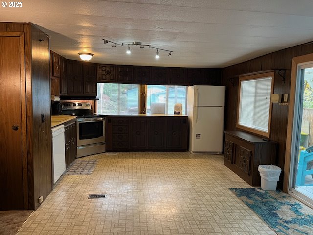 1600 RHODODENDRON DR UNIT 41, Florence, OR, 97439