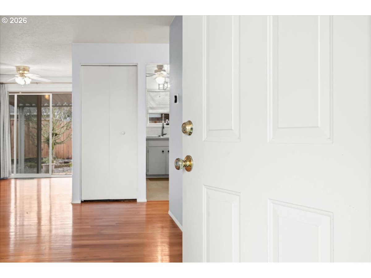 1386 UMPQUA RD, Woodburn, OR, 97071