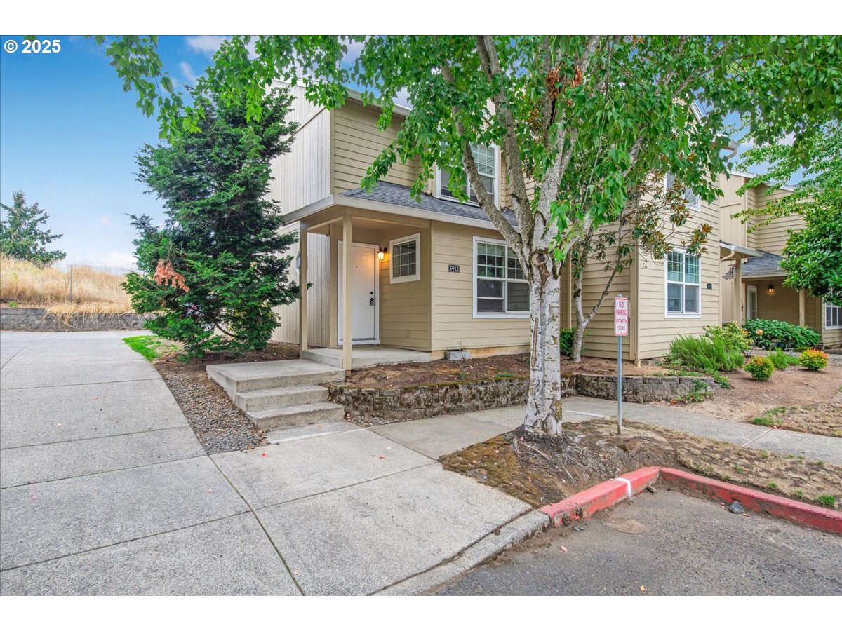 MLS: 712292222 Condo For Sale