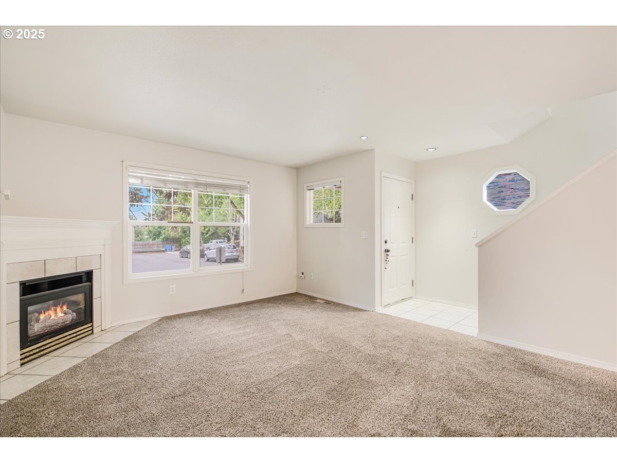 Photo #7: 712292222 Listing: Photo #7