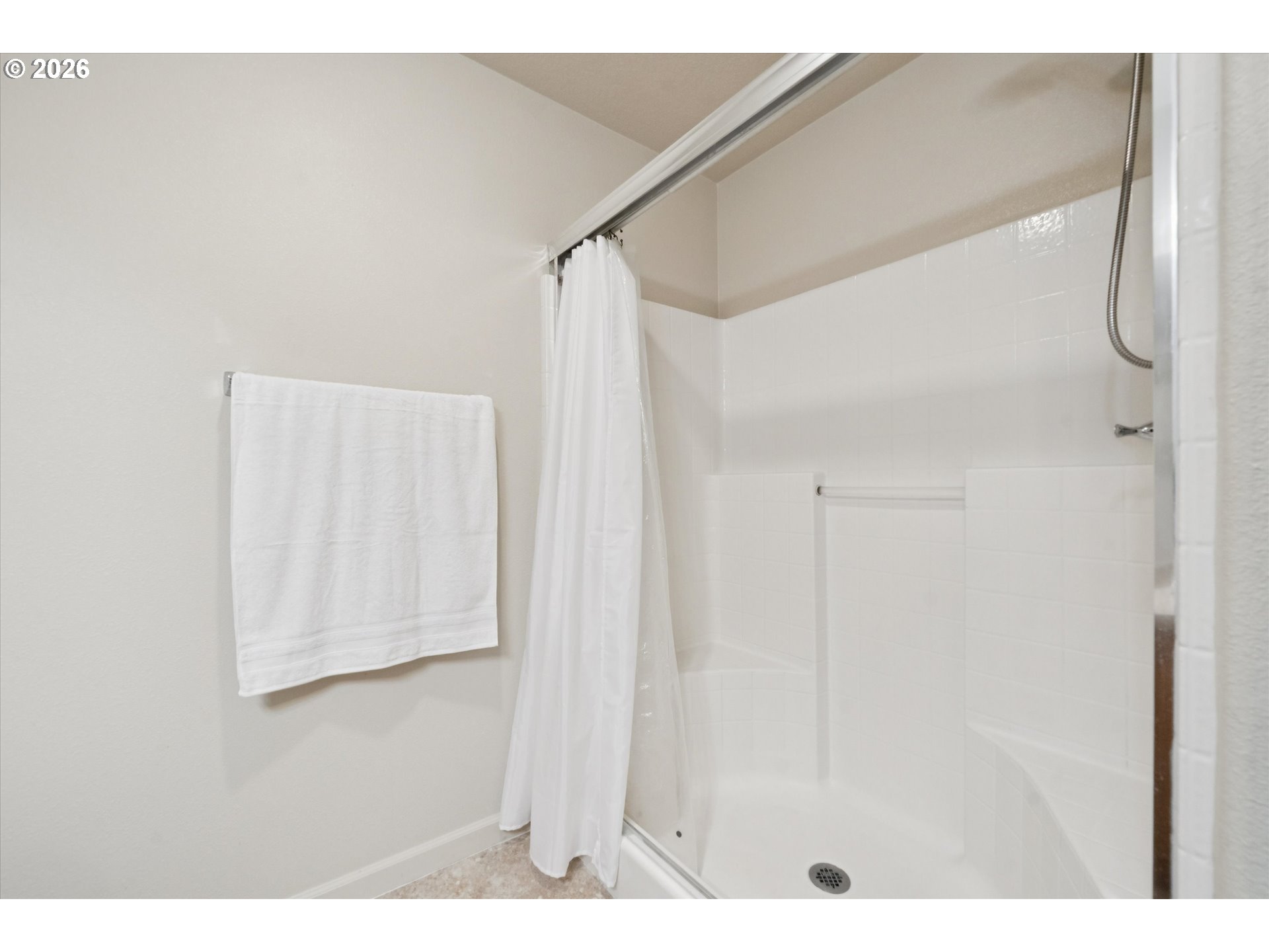 Photo #21: 712316217 Listing: Photo #21