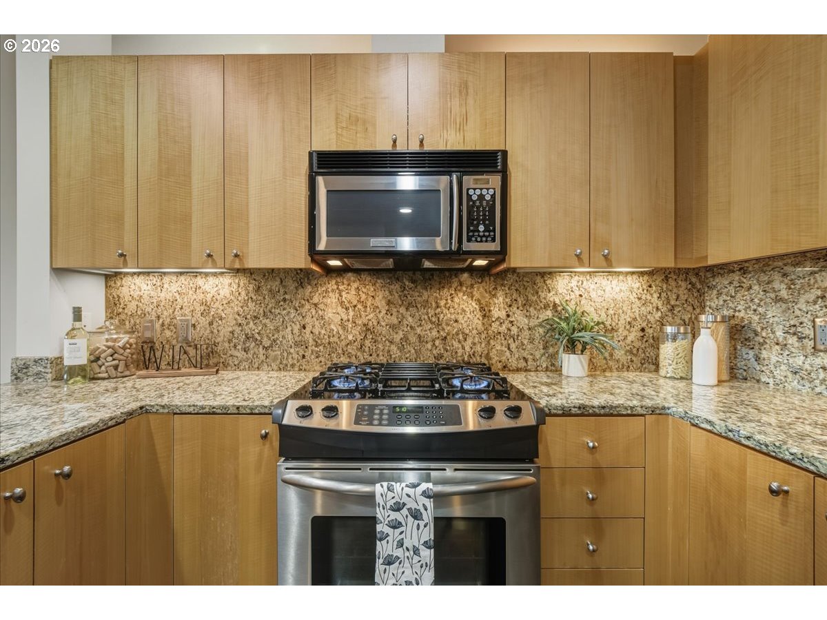 Photo #18: 712327592 Listing: Photo #18