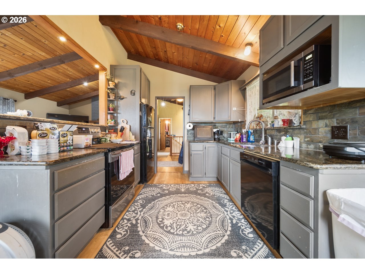 94268 6TH ST, Gold Beach, OR, 97444