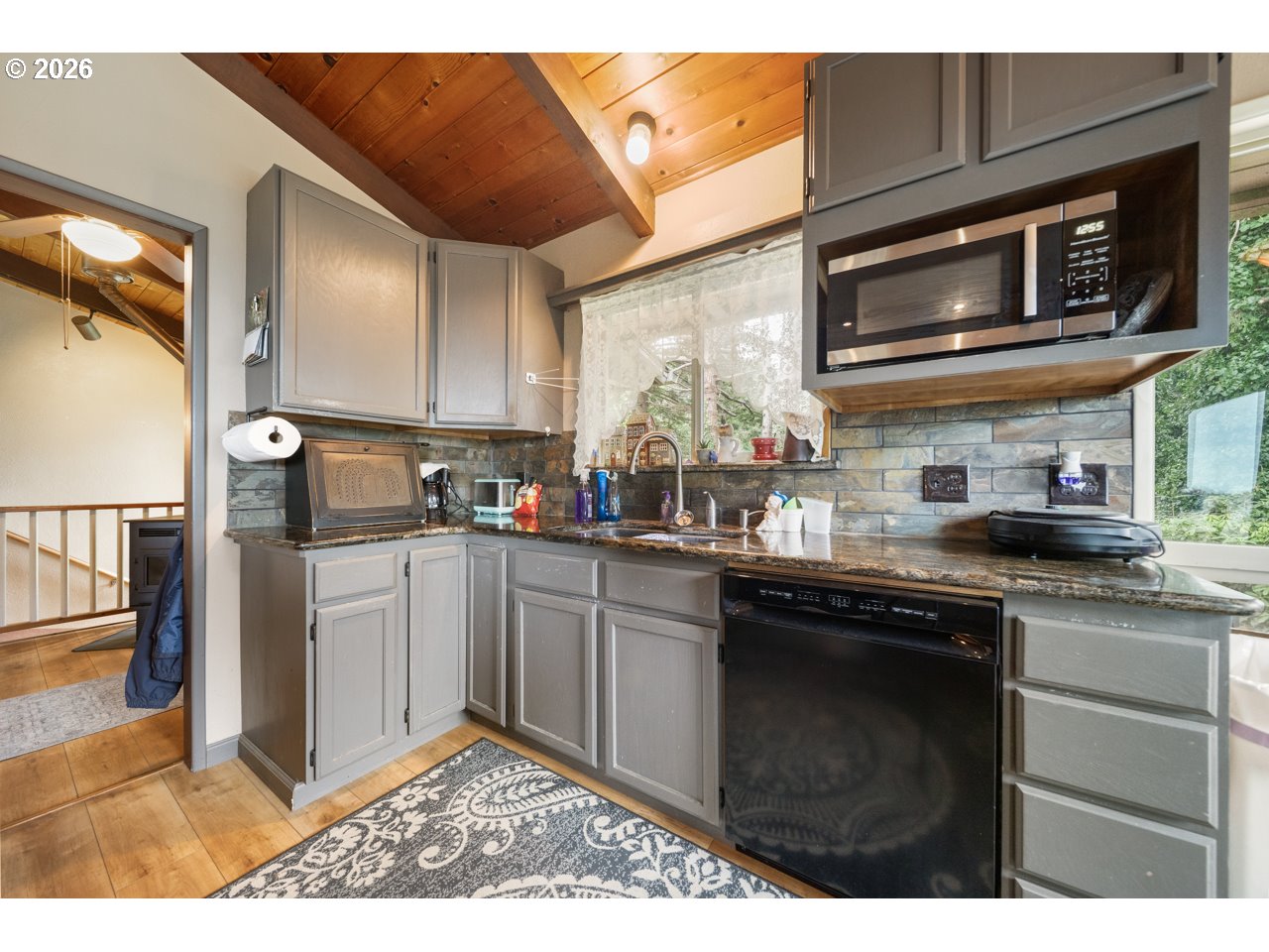 94268 6TH ST, Gold Beach, OR, 97444