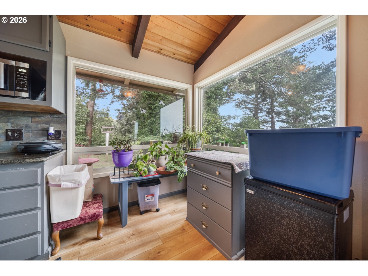 94268 6TH ST, Gold Beach, OR, 97444