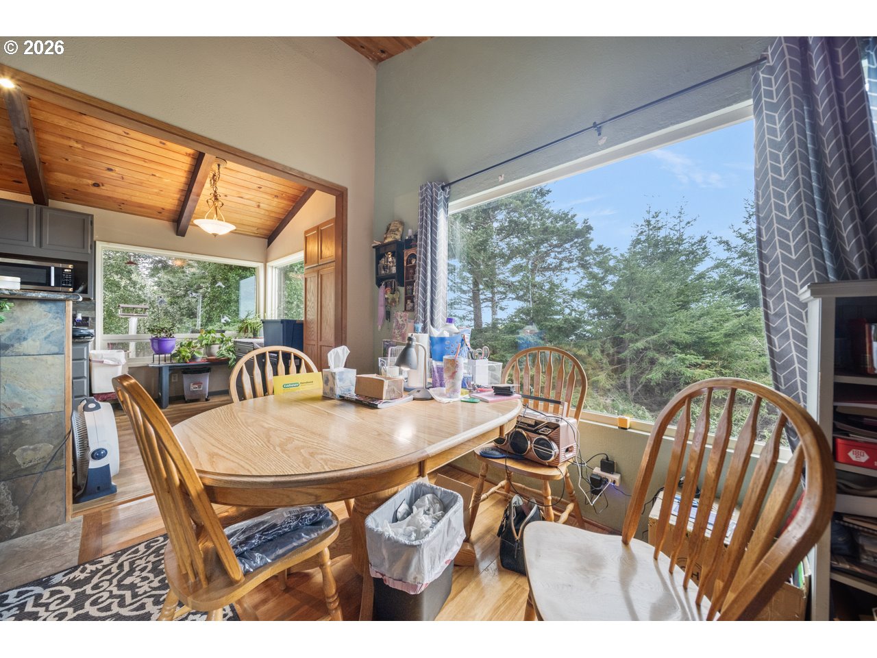 94268 6TH ST, Gold Beach, OR, 97444