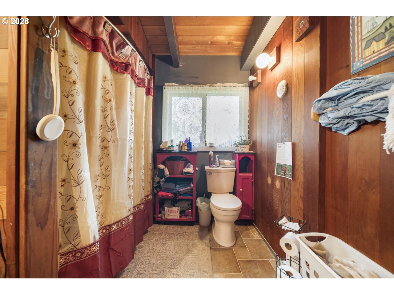 94268 6TH ST, Gold Beach, OR, 97444