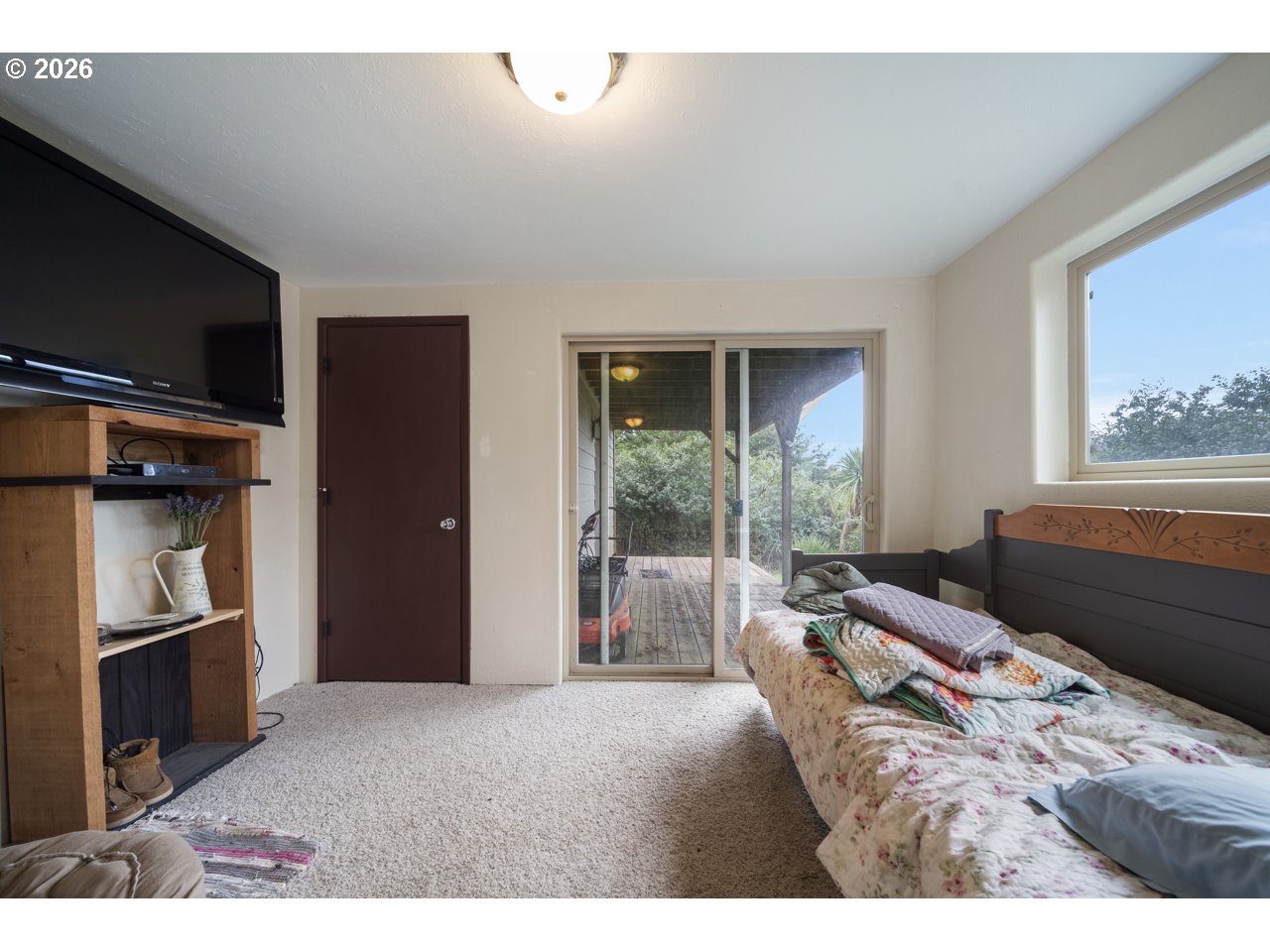 94268 6TH ST, Gold Beach, OR, 97444