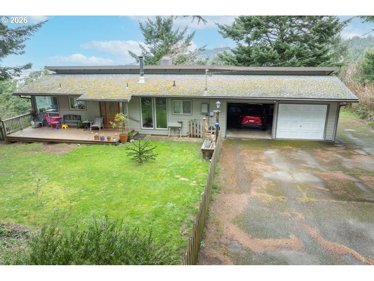 94268 6TH ST, Gold Beach, OR, 97444