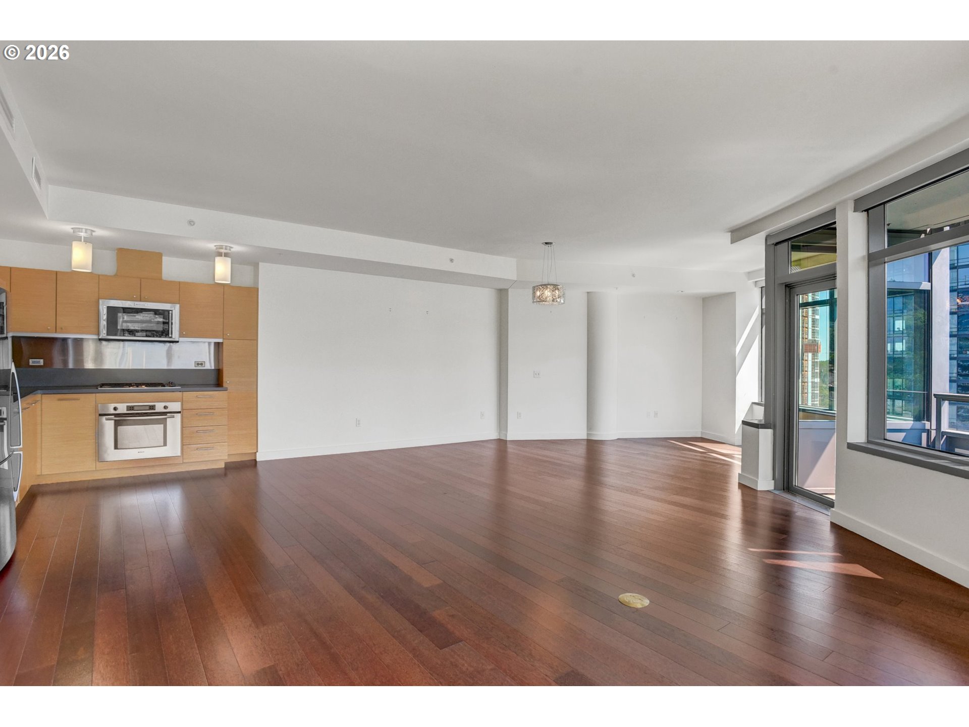 Photo #10: 712823576 Listing: Photo #10