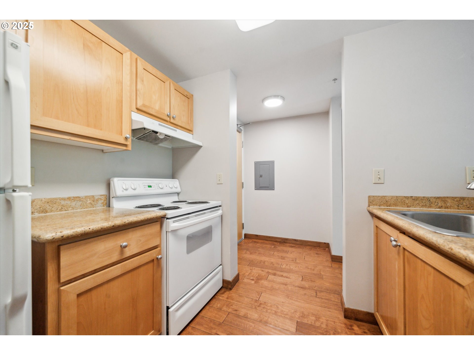 Photo #12: 713073076 Listing: Photo #12