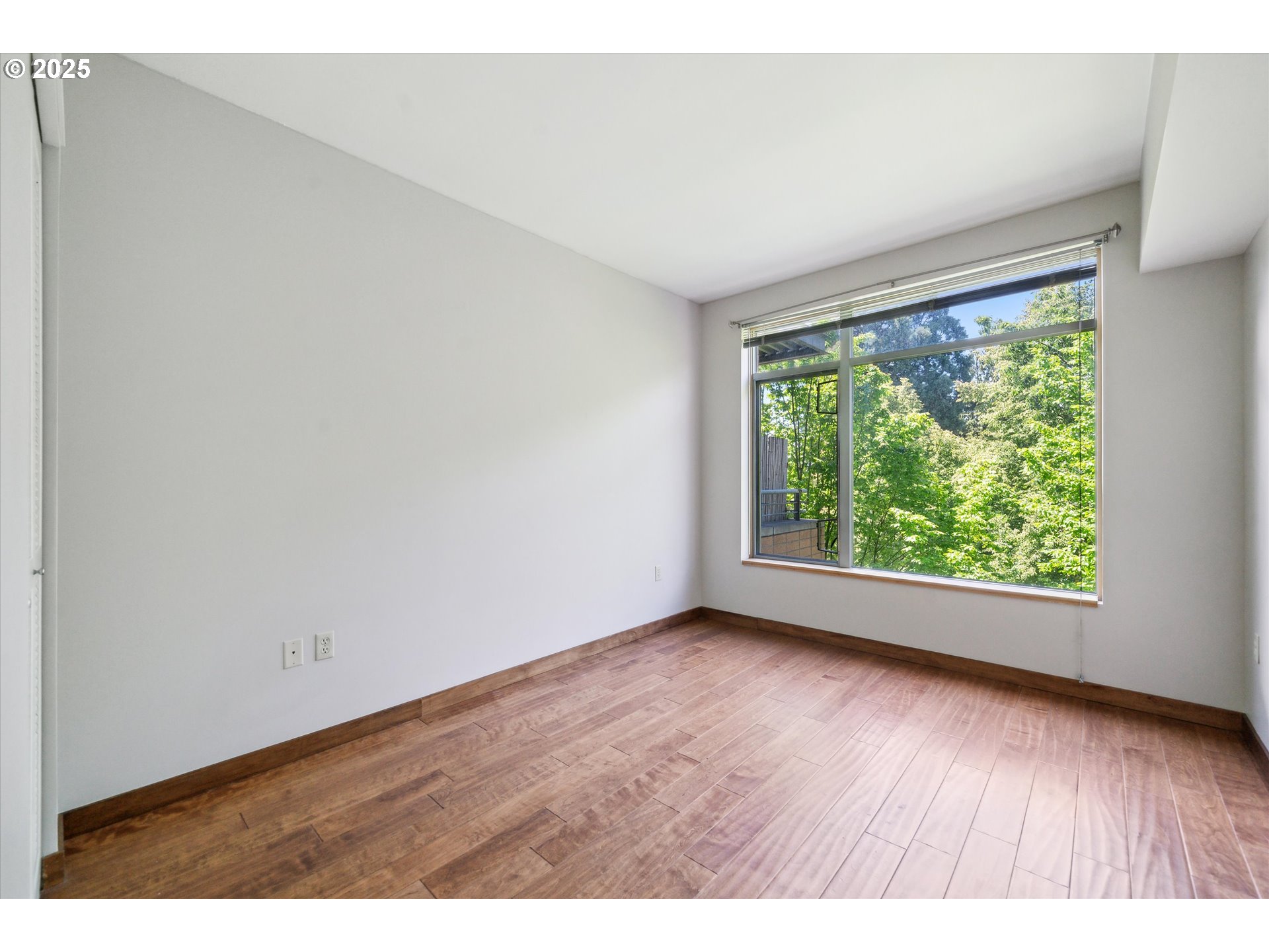 Photo #15: 713073076 Listing: Photo #15