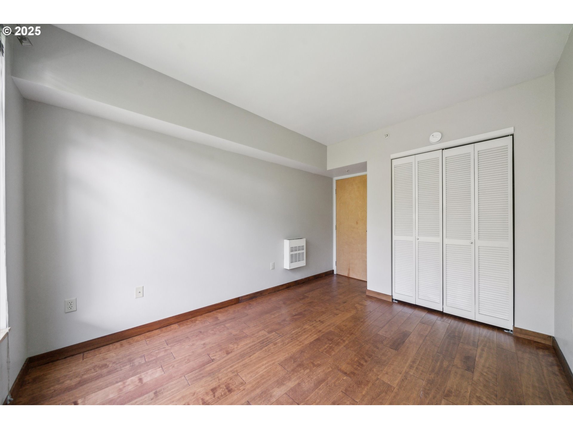 Photo #17: 713073076 Listing: Photo #17