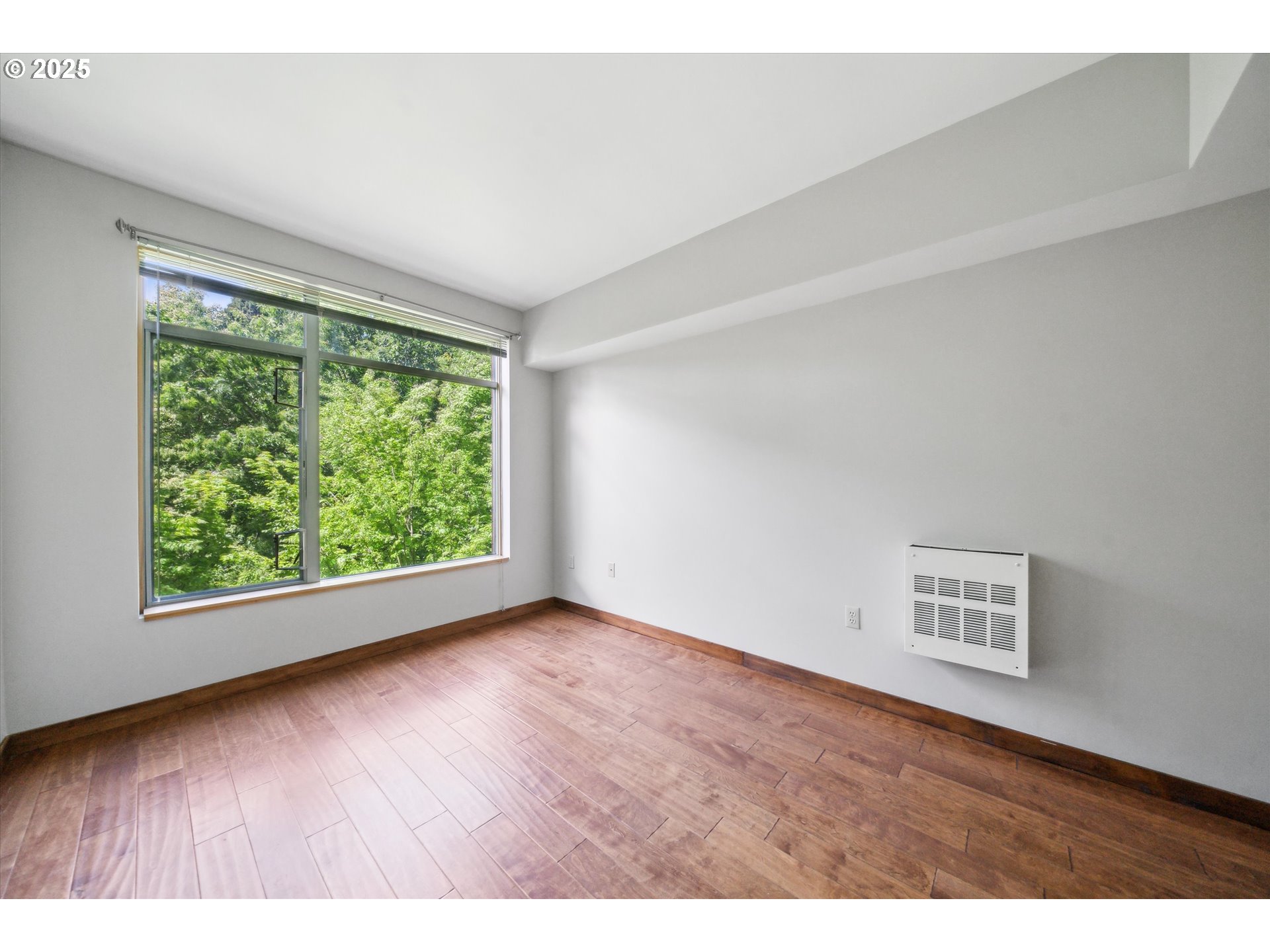 Photo #18: 713073076 Listing: Photo #18